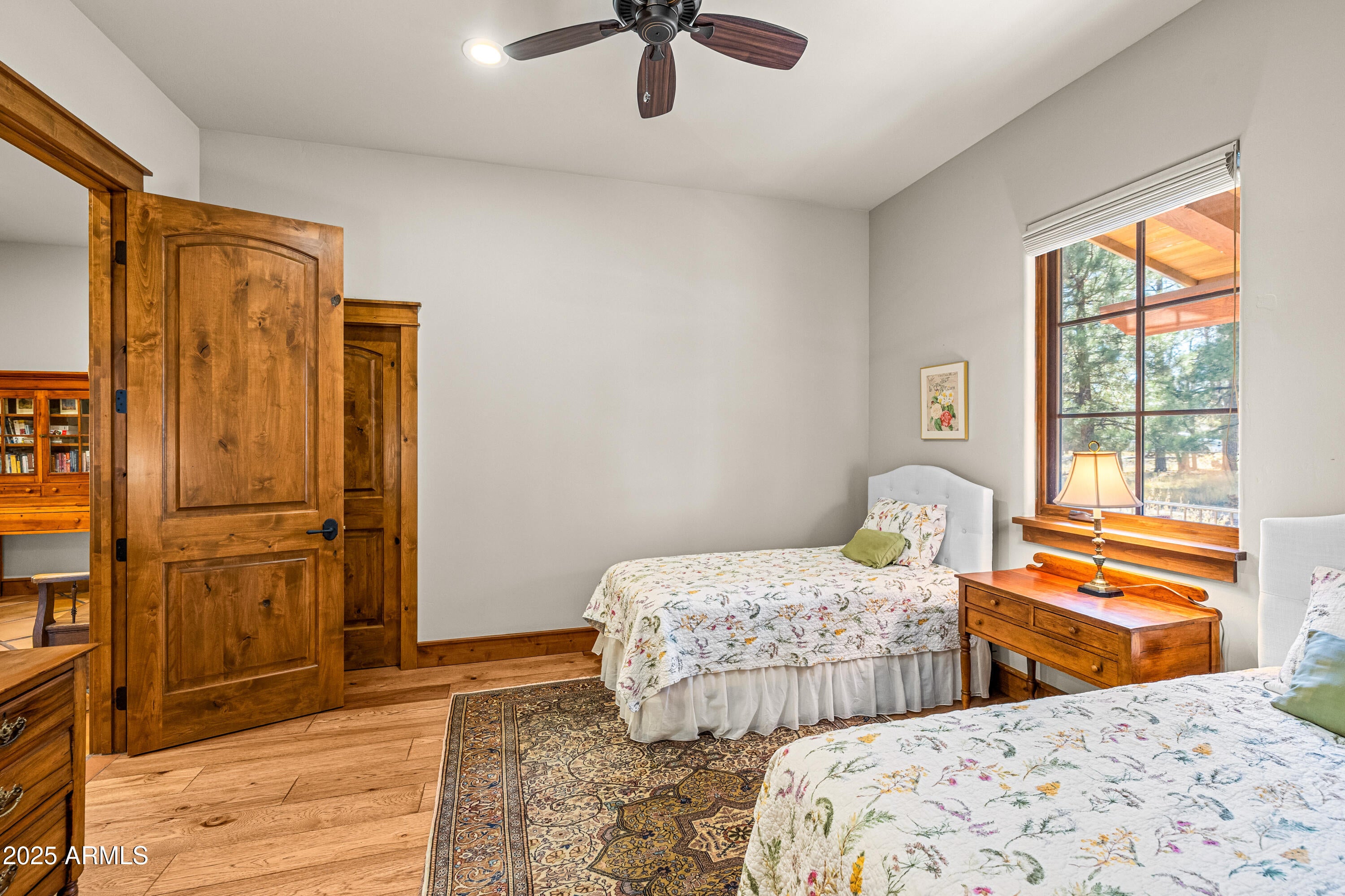 Flagstaff, Arizona, 86001, United States, 4 Bedrooms Bedrooms, ,4 BathroomsBathrooms,Residential,Active,2002671