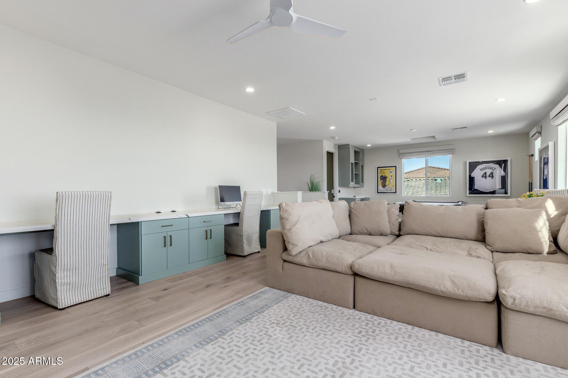 Surprise, Arizona, 85388, United States, 3 Bedrooms Bedrooms, ,4 BathroomsBathrooms,Residential,Active,2008757