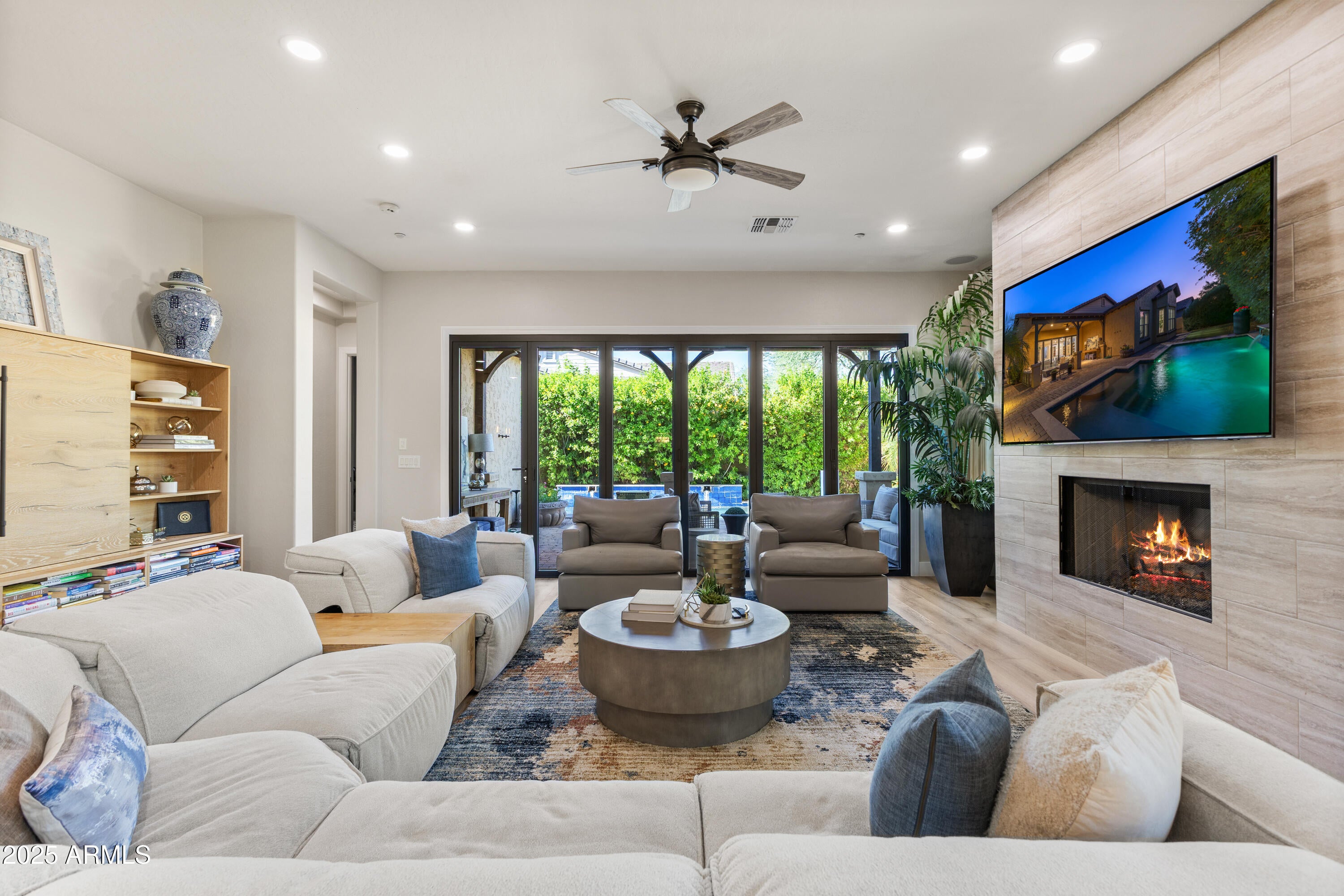 Scottsdale, Arizona, 85255, United States, 5 Bedrooms Bedrooms, ,3 BathroomsBathrooms,Residential,Active,1946529