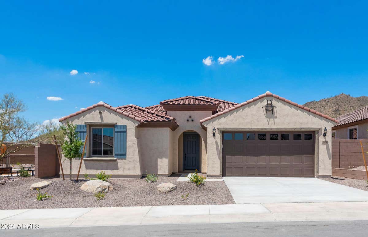 7212 W GAMBIT TRAIL, PEORIA, AZ 85383, photo 1 of 27