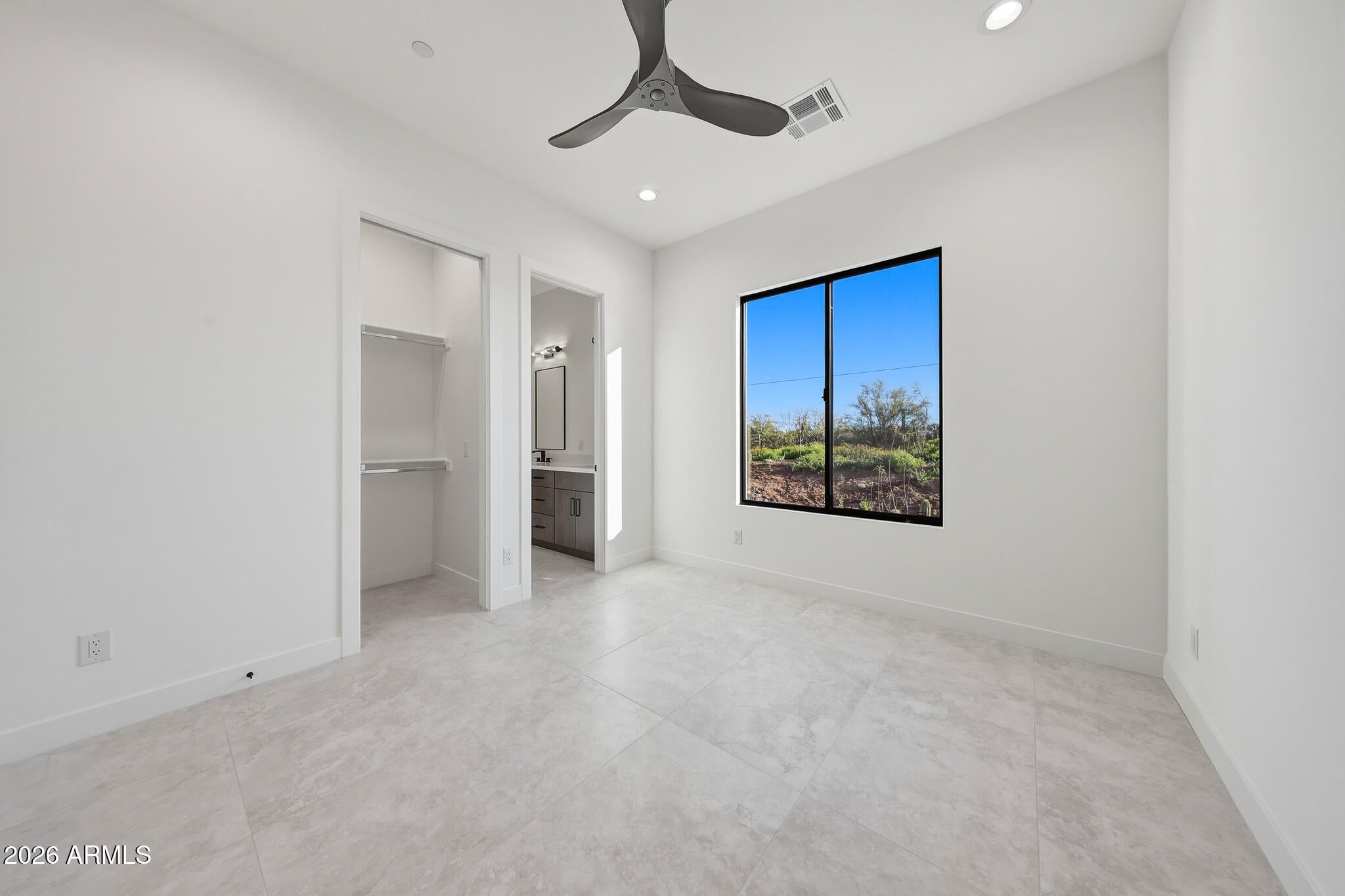 Phoenix, Arizona, 85086, United States, 4 Bedrooms Bedrooms, ,5 BathroomsBathrooms,Residential,Active,2028247