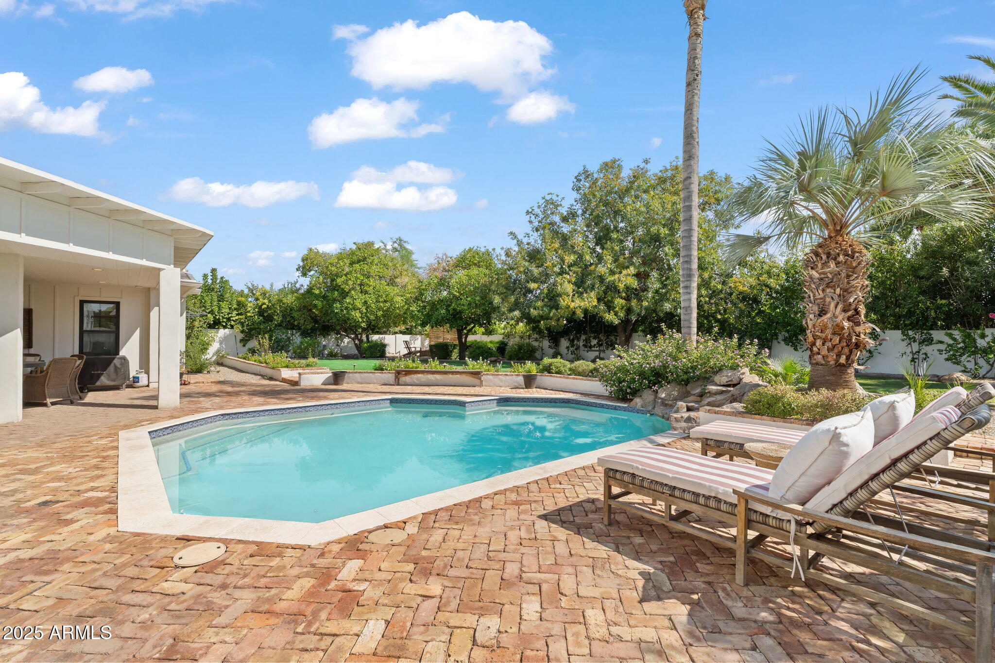 Scottsdale, Arizona, 85258, United States, 5 Bedrooms Bedrooms, ,4 BathroomsBathrooms,Residential,Active,1964508