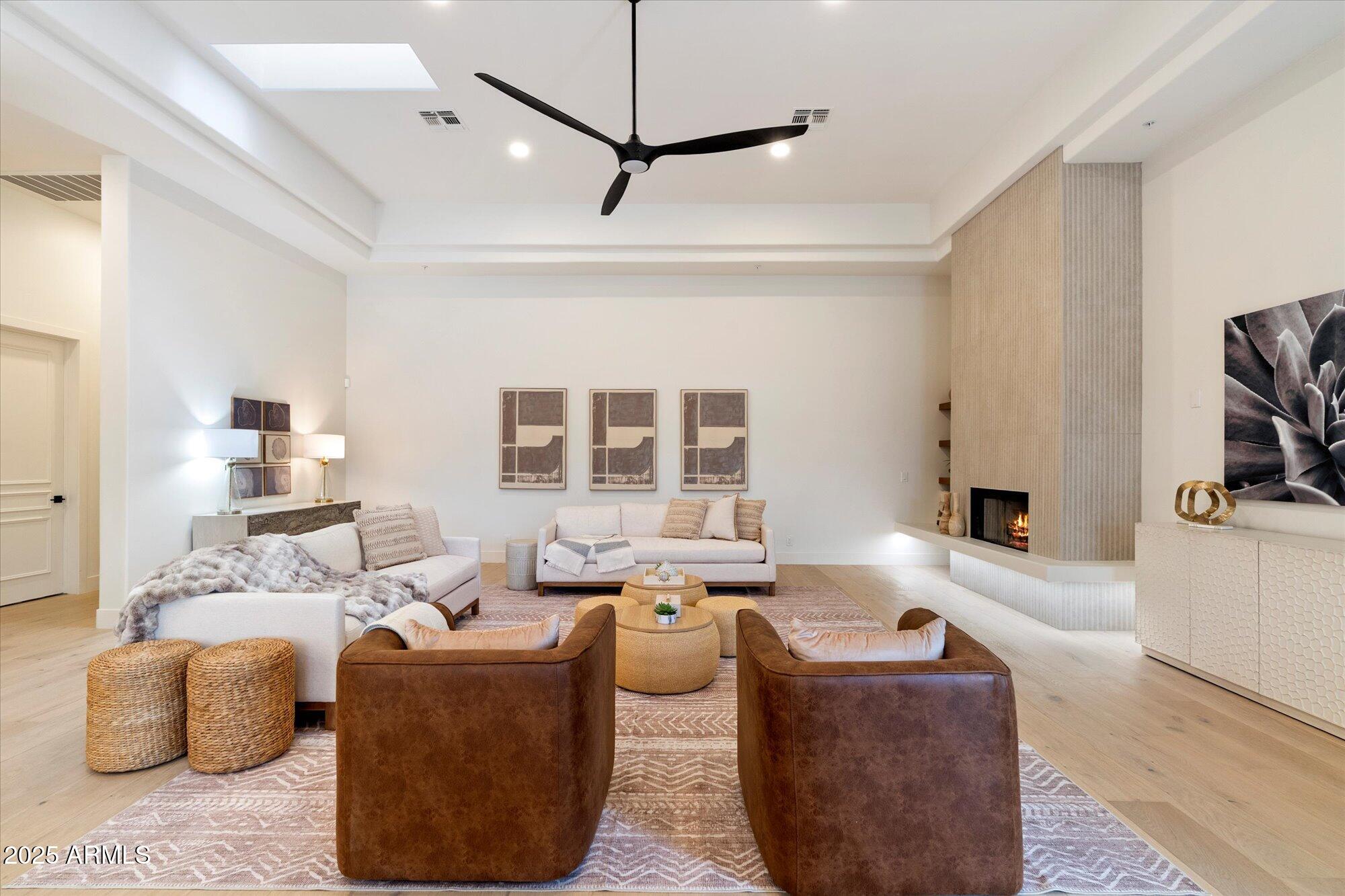 Scottsdale, Arizona, 85259, United States, 5 Bedrooms Bedrooms, ,5 BathroomsBathrooms,Residential,Active,1945499