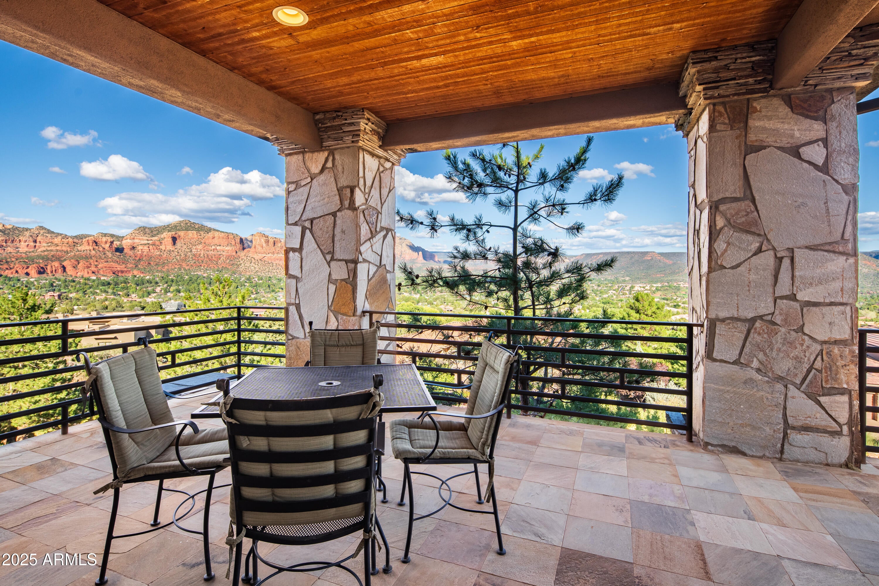 Sedona, Arizona, 86351, United States, 4 Bedrooms Bedrooms, ,5 BathroomsBathrooms,Residential,Active,1959519