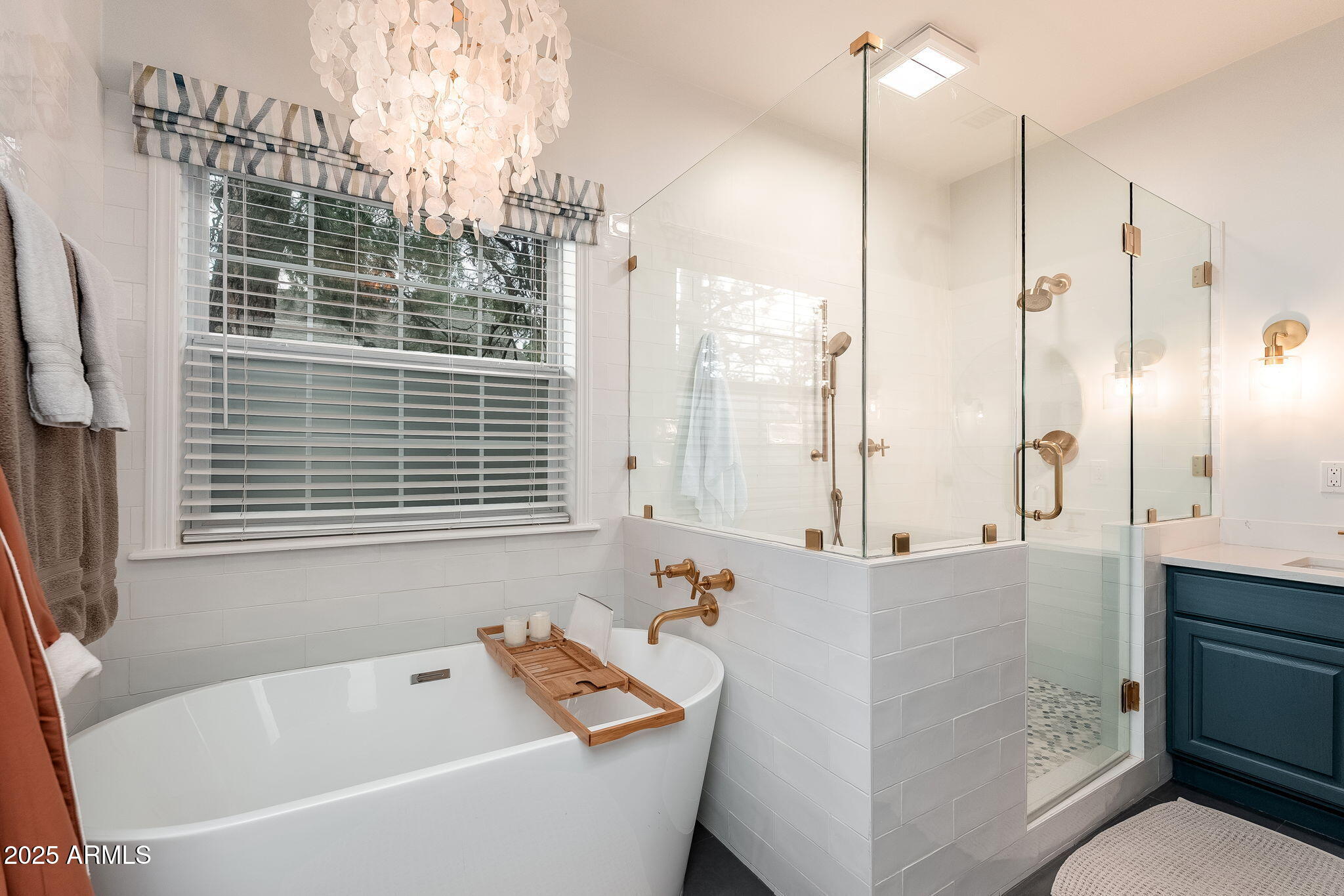 Flagstaff, Arizona, 86004, United States, 5 Bedrooms Bedrooms, ,4 BathroomsBathrooms,Residential,Active,1894165