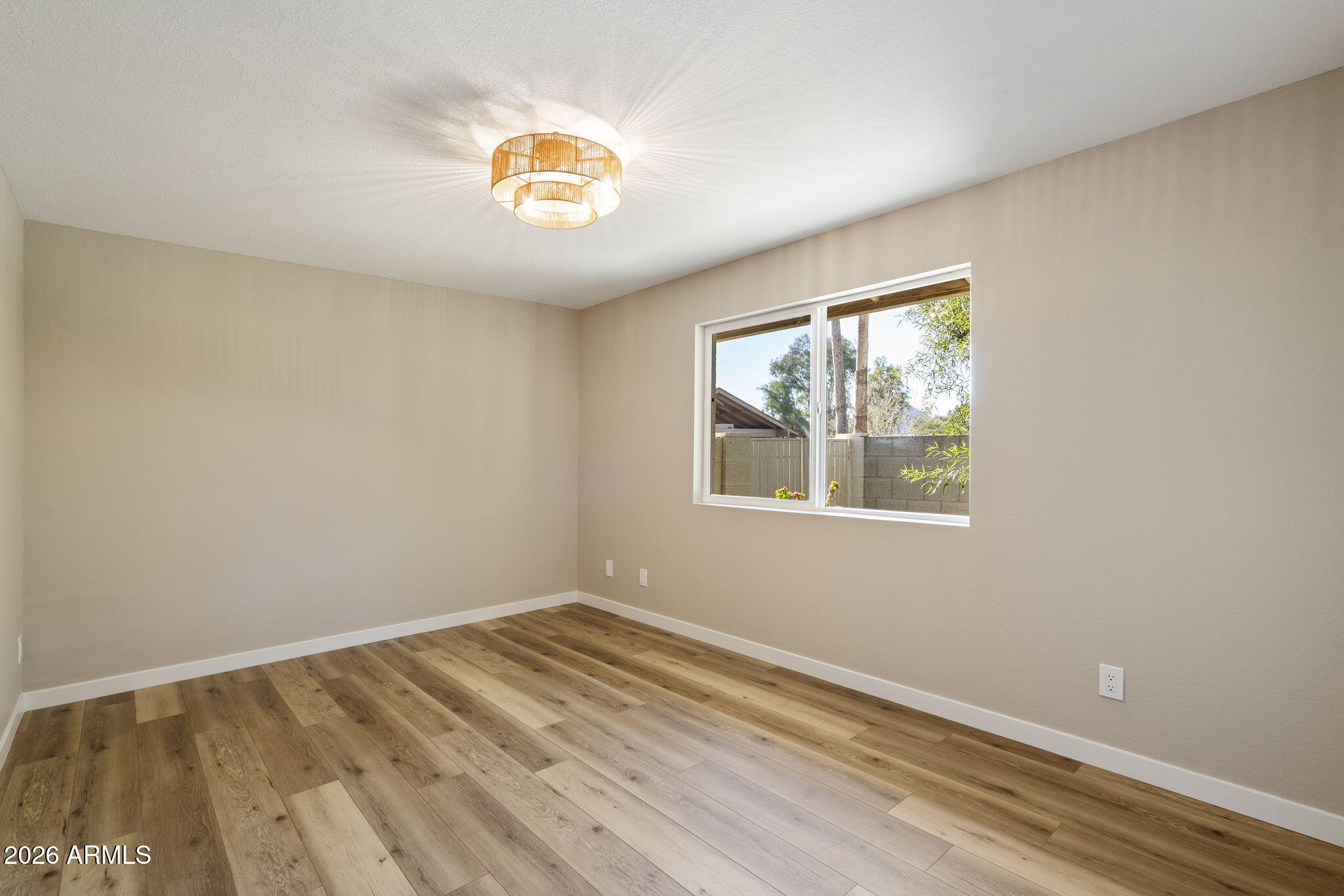 Scottsdale, Arizona, 85258, United States, 3 Bedrooms Bedrooms, ,2 BathroomsBathrooms,Residential,Active,2012221