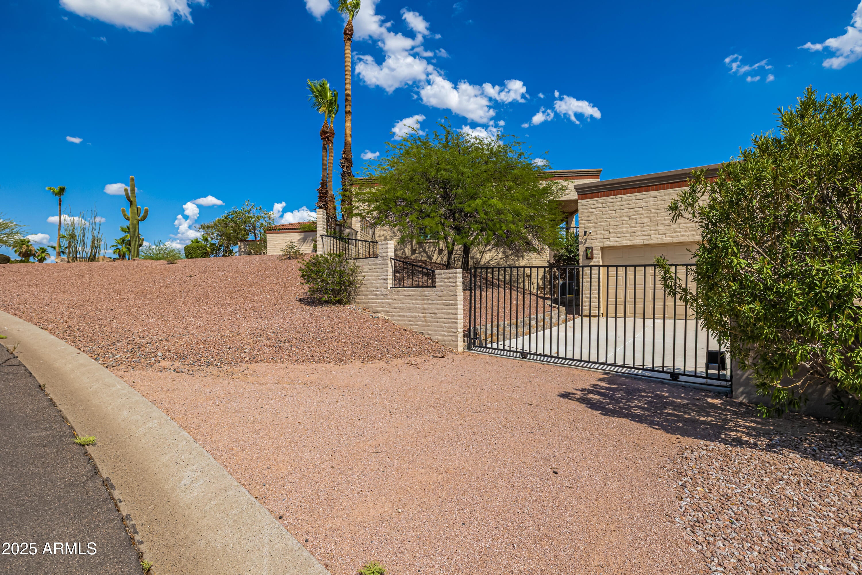 Fountain Hills, Arizona, 85268, United States, 5 Bedrooms Bedrooms, ,4 BathroomsBathrooms,Residential,Active,1988706