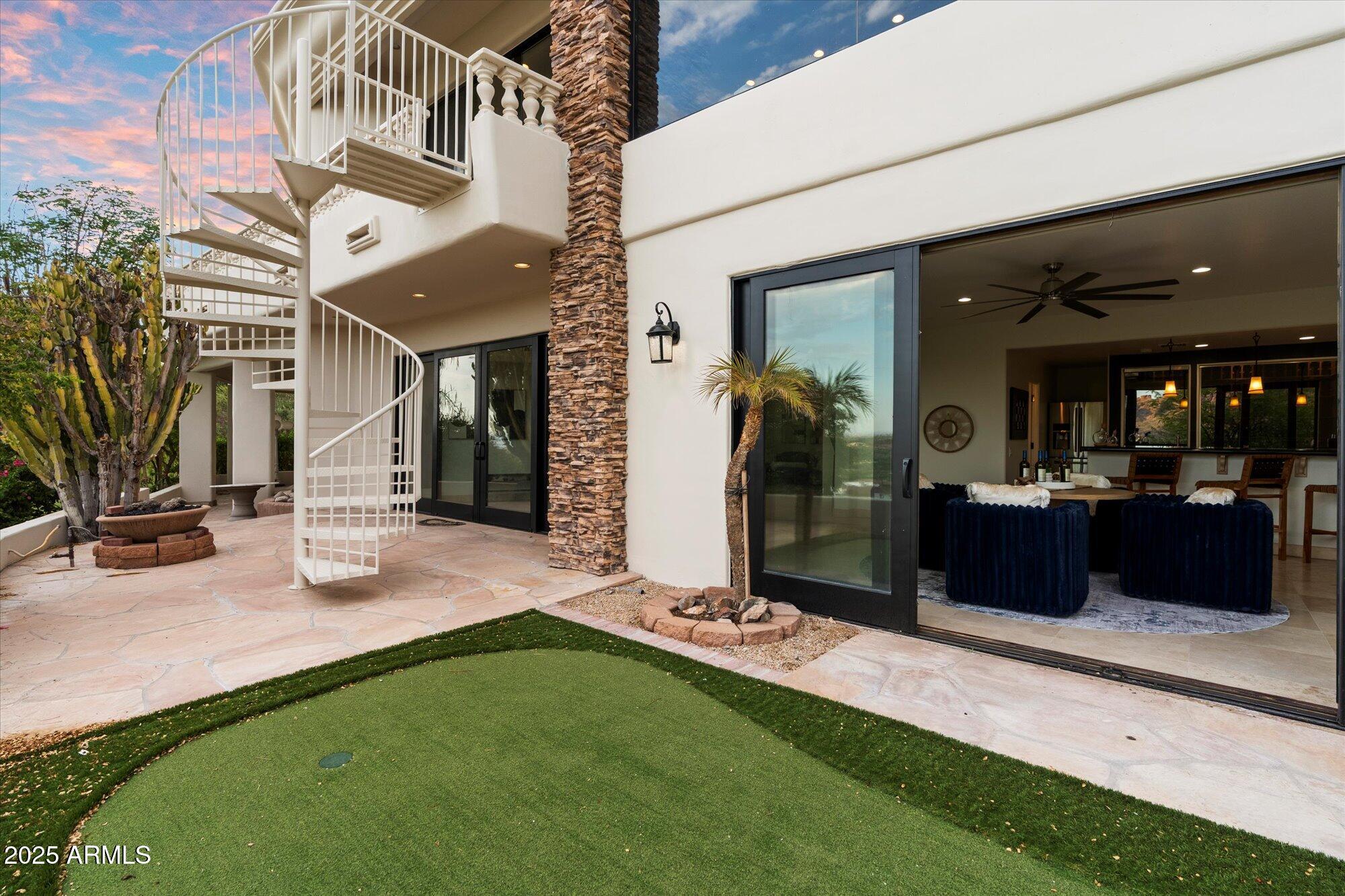Paradise Valley, Arizona, 85253, United States, 6 Bedrooms Bedrooms, ,7 BathroomsBathrooms,Residential,Active,1946519