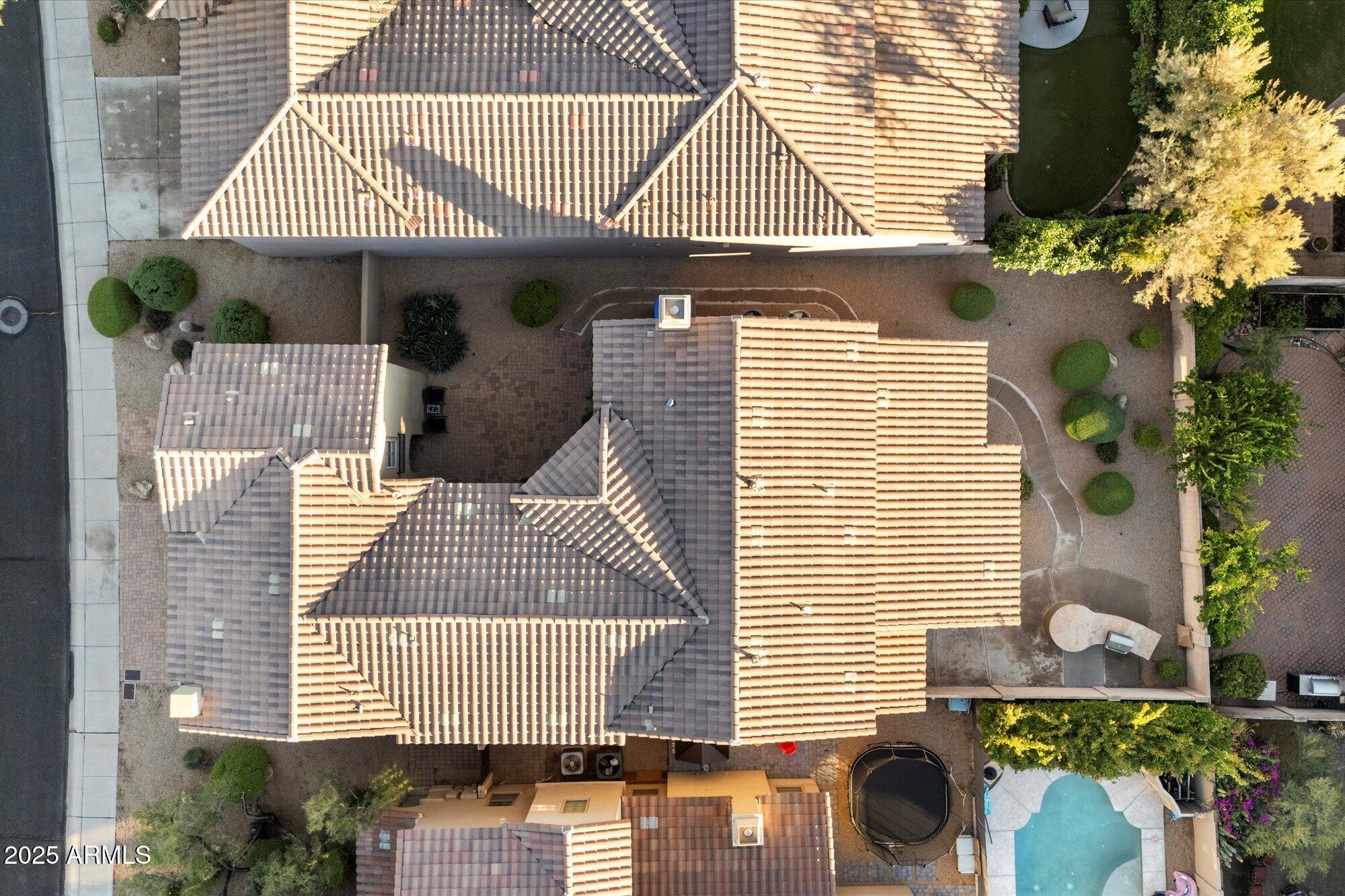 Phoenix, Arizona, 85050, United States, 4 Bedrooms Bedrooms, ,4 BathroomsBathrooms,Residential,Active,1999268