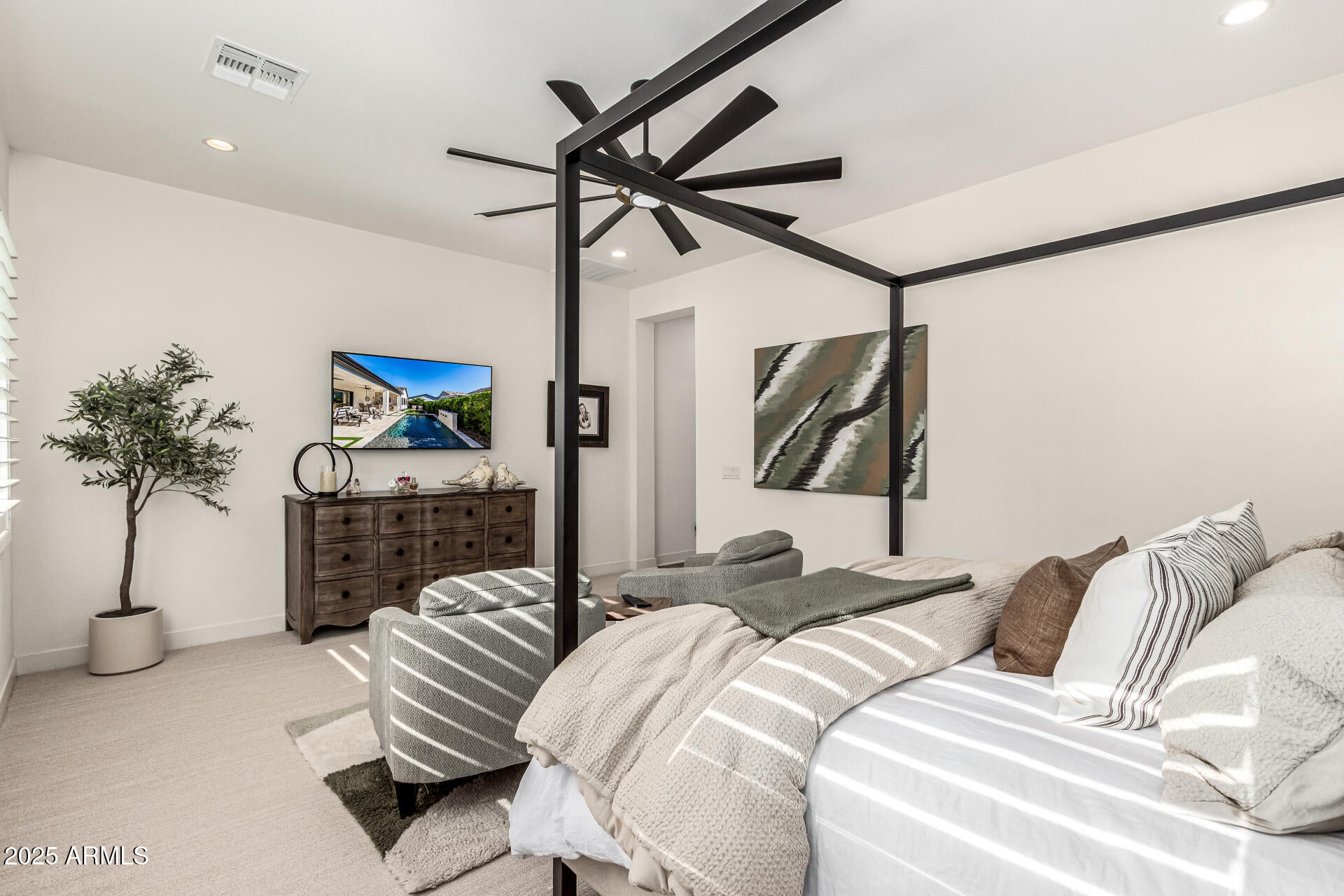 Surprise, Arizona, 85388, United States, 3 Bedrooms Bedrooms, ,4 BathroomsBathrooms,Residential,Active,1987264