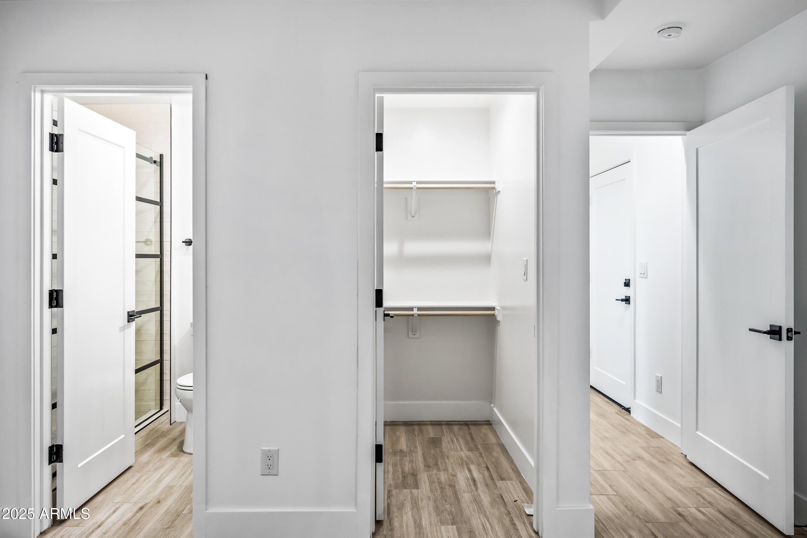 Scottsdale, Arizona, 85258, United States, 4 Bedrooms Bedrooms, ,4 BathroomsBathrooms,Residential,Active,1994950