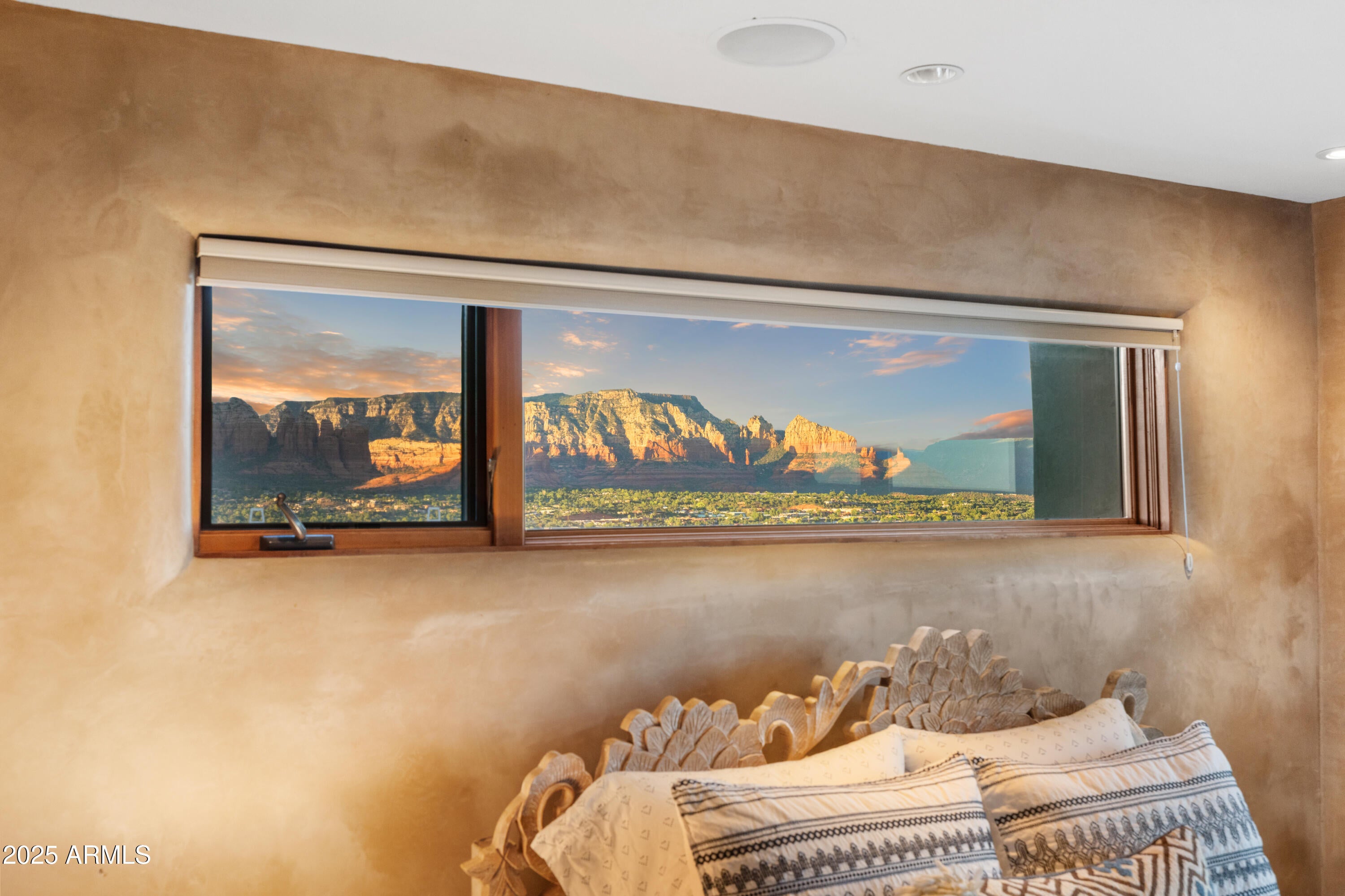 Sedona, Arizona, 86336, United States, 3 Bedrooms Bedrooms, ,6 BathroomsBathrooms,Residential,Active,1944279