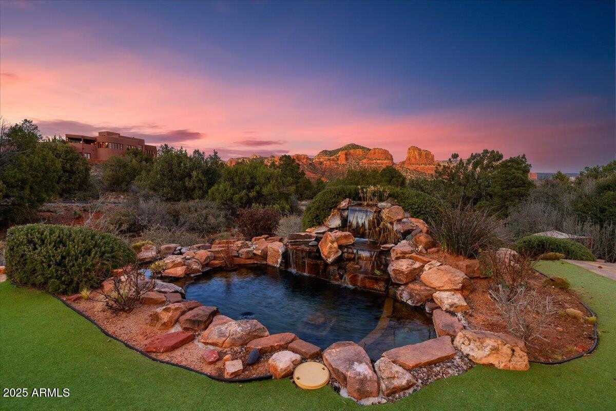 Sedona, Arizona, 86351, United States, 5 Bedrooms Bedrooms, ,5 BathroomsBathrooms,Residential,Active,1951787