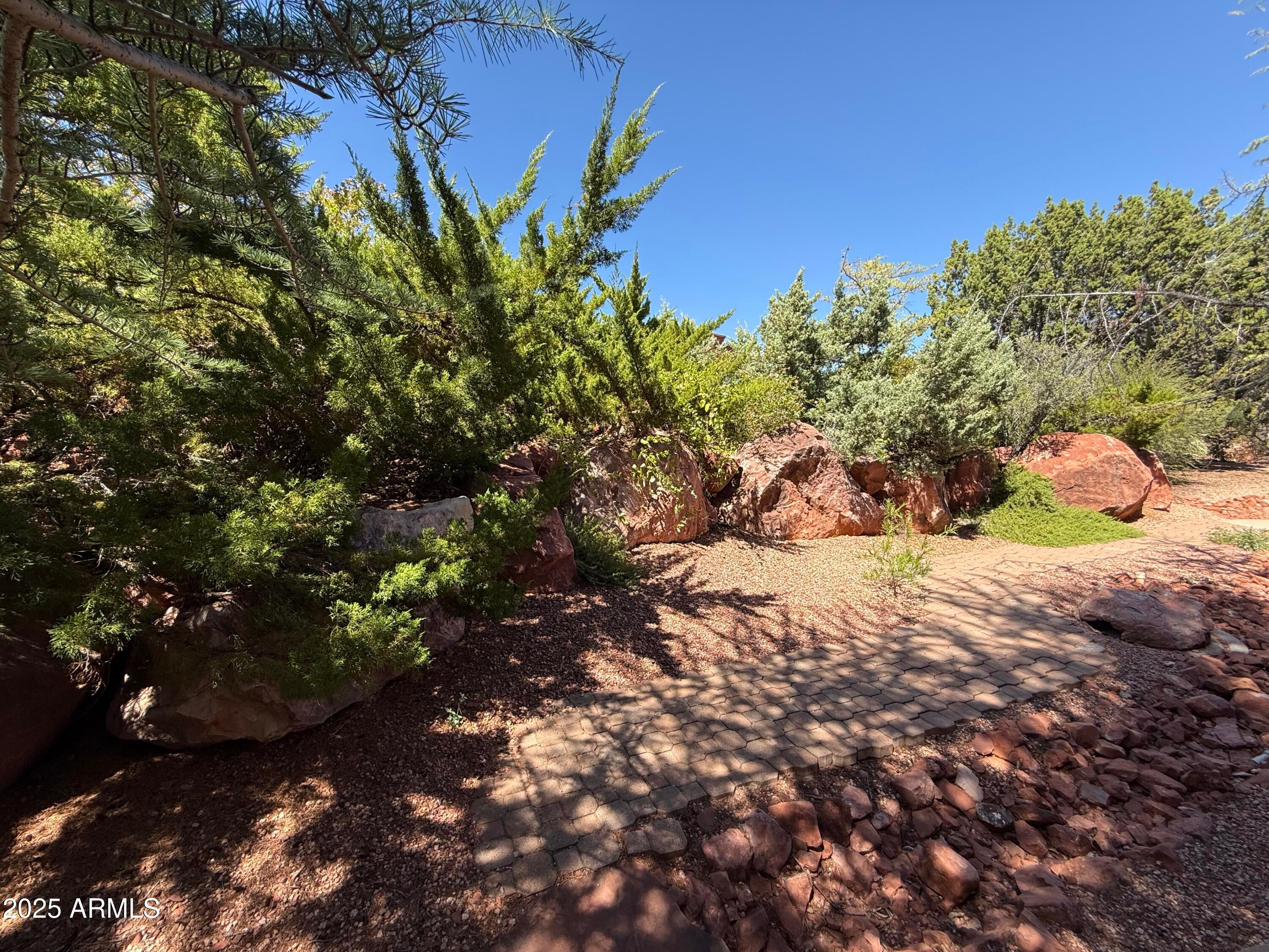 Sedona, Arizona, 86336, United States, 3 Bedrooms Bedrooms, ,3 BathroomsBathrooms,Residential,Active,1944285