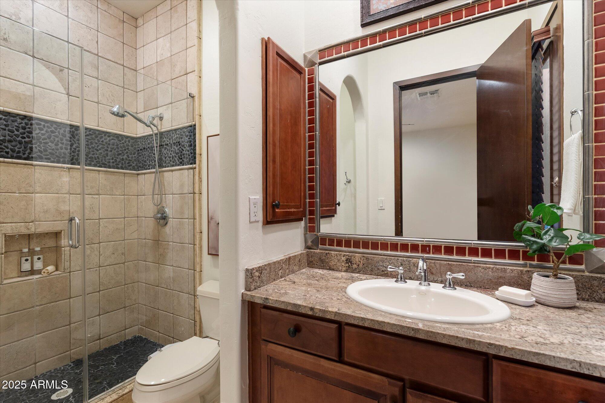 Phoenix, Arizona, 85050, United States, 4 Bedrooms Bedrooms, ,5 BathroomsBathrooms,Residential,Active,2001081