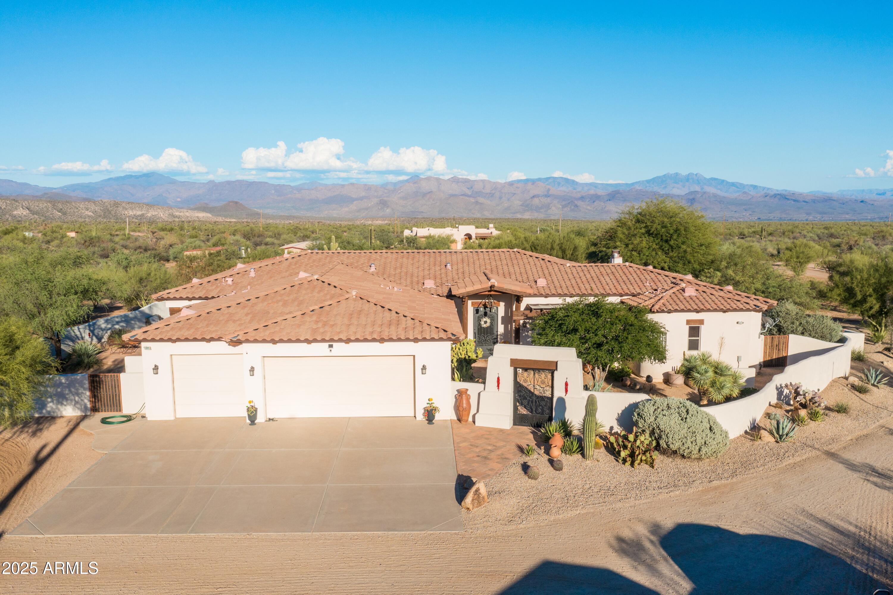 Scottsdale, Arizona, 85262, United States, 3 Bedrooms Bedrooms, ,3 BathroomsBathrooms,Residential,Active,1953013