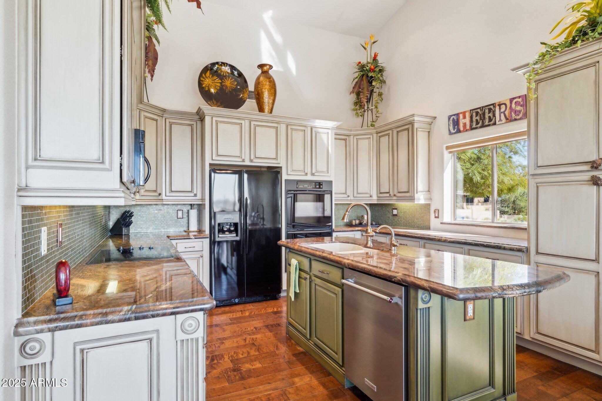 Fountain Hills, Arizona, 85268, United States, ,3 BathroomsBathrooms,Residential,Active,1748700