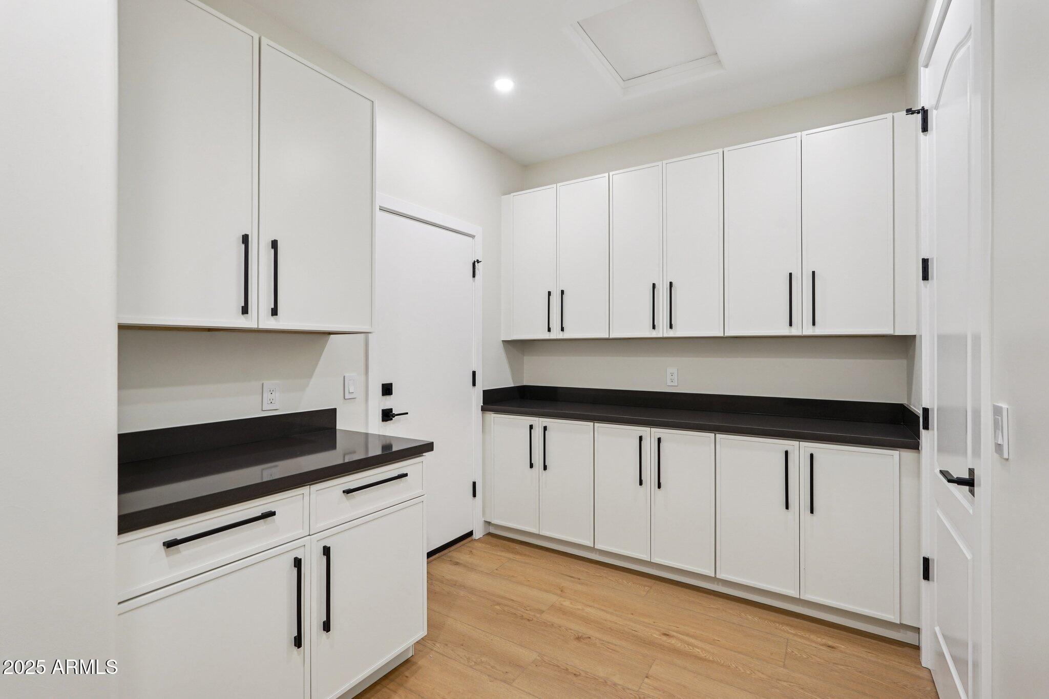 Glendale, Arizona, 85308, United States, 5 Bedrooms Bedrooms, ,4 BathroomsBathrooms,Residential,Active,1945319