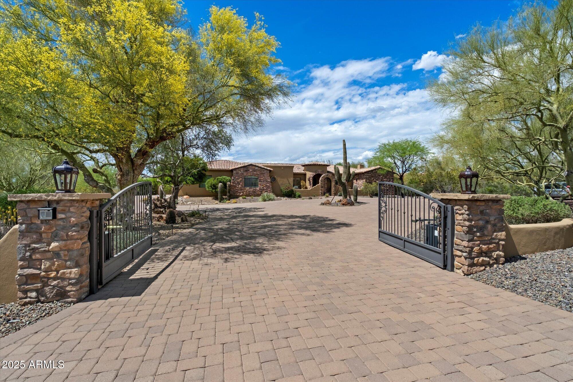 Scottsdale, Arizona, 85255, United States, 4 Bedrooms Bedrooms, ,5 BathroomsBathrooms,Residential,Active,1965794