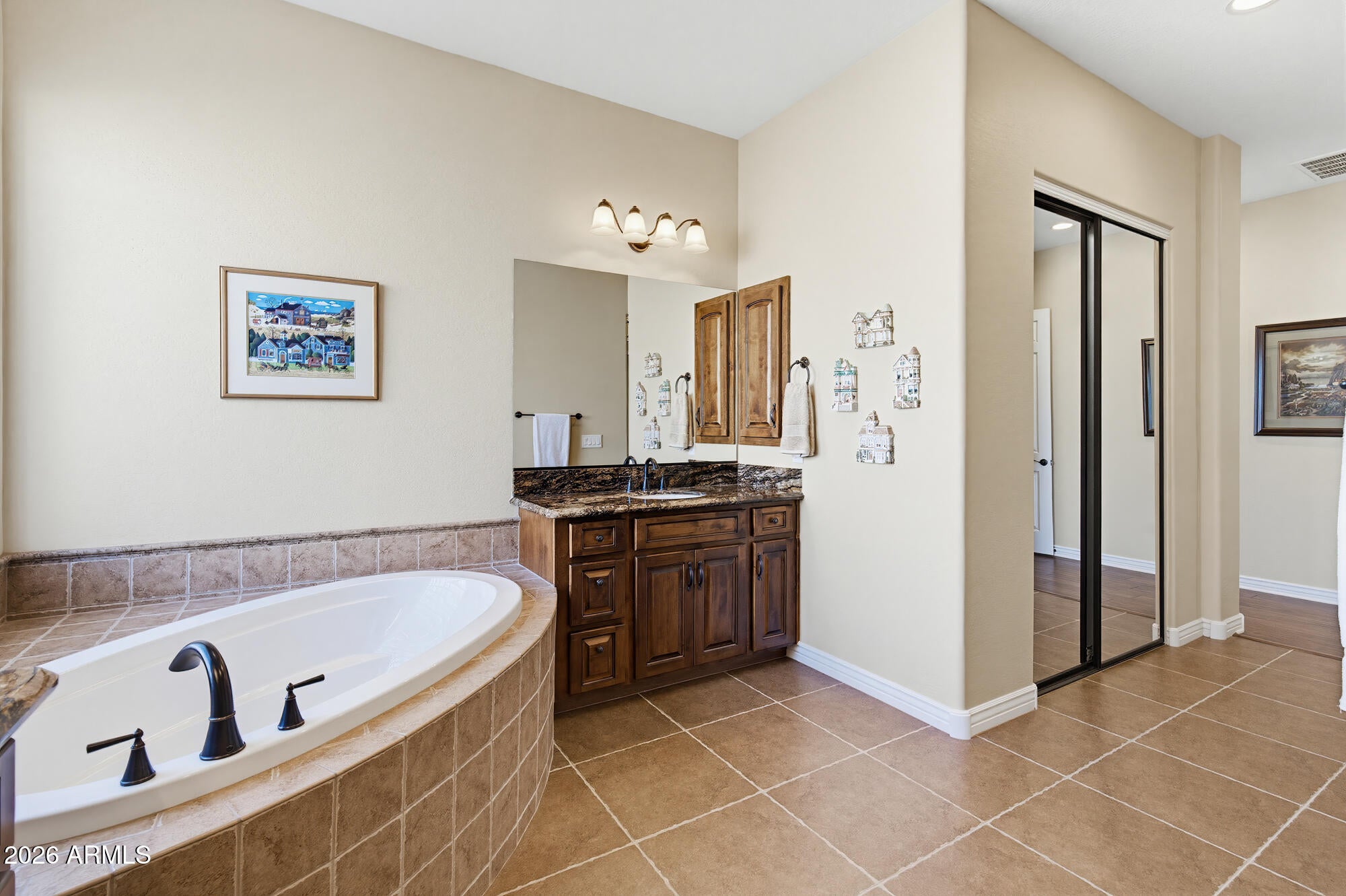 Peoria, Arizona, 85383, United States, 3 Bedrooms Bedrooms, ,4 BathroomsBathrooms,Residential,Active,2012903