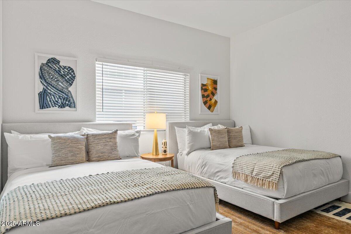 Glendale, Arizona, 85308, United States, 5 Bedrooms Bedrooms, ,4 BathroomsBathrooms,Residential,Active,1964279