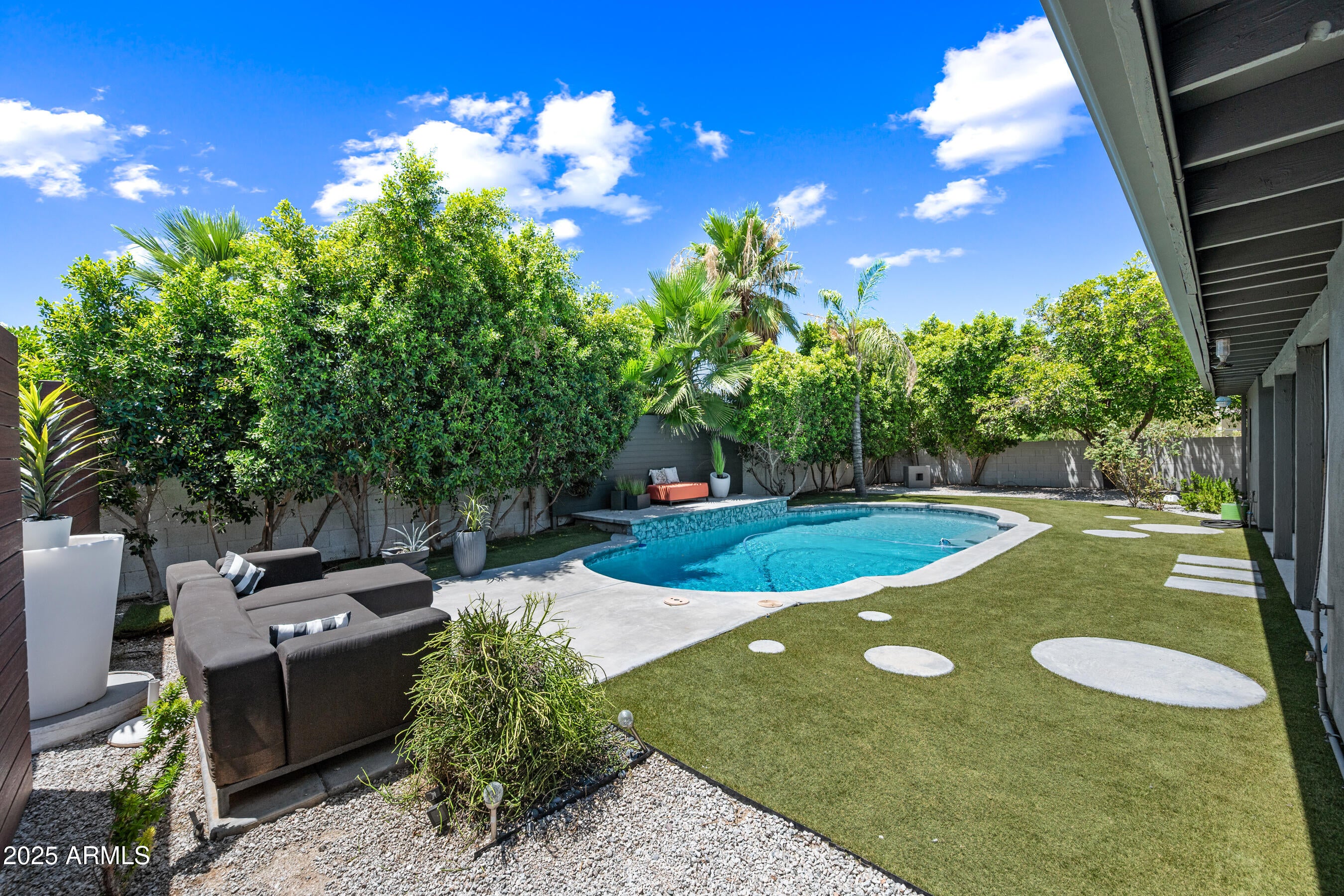 Scottsdale, Arizona, 85254, United States, 4 Bedrooms Bedrooms, ,2 BathroomsBathrooms,Residential,Active,1894530