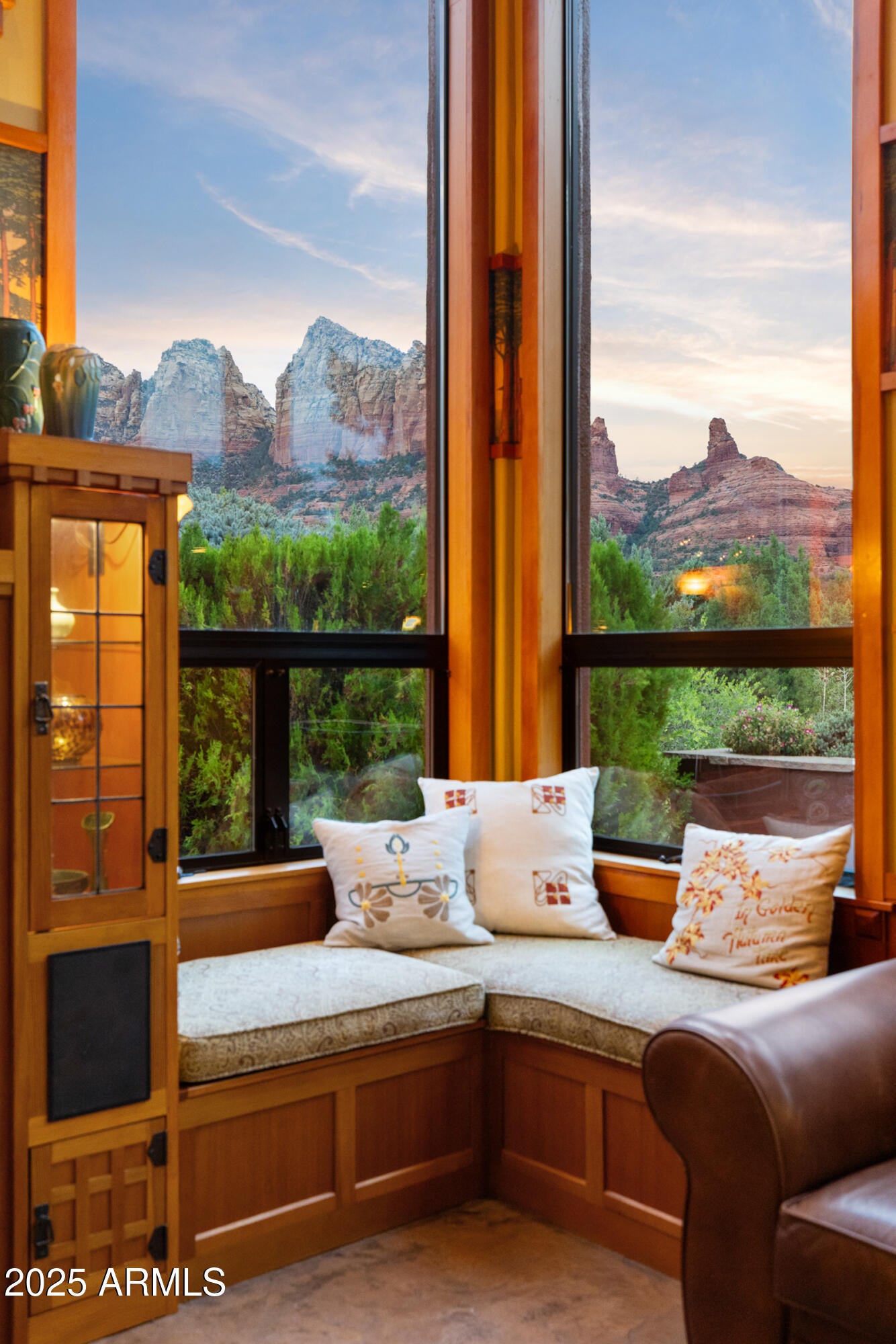 Sedona, Arizona, 86336, United States, 4 Bedrooms Bedrooms, ,4 BathroomsBathrooms,Residential,Active,1929401