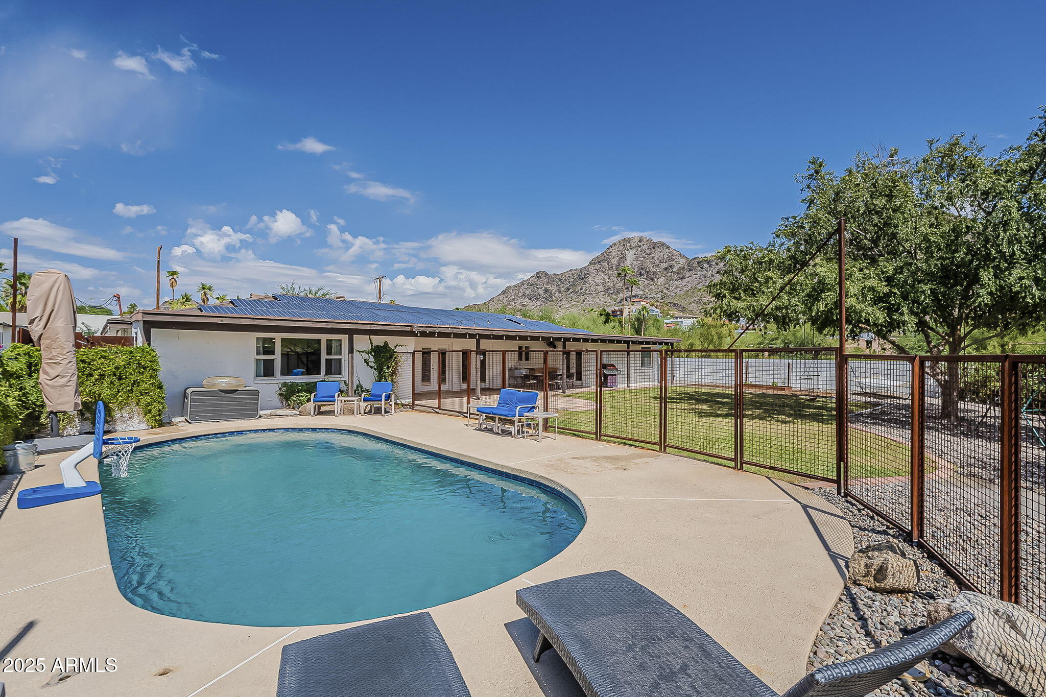 Phoenix, Arizona, 85020, United States, 4 Bedrooms Bedrooms, ,4 BathroomsBathrooms,Residential,Active,1946320