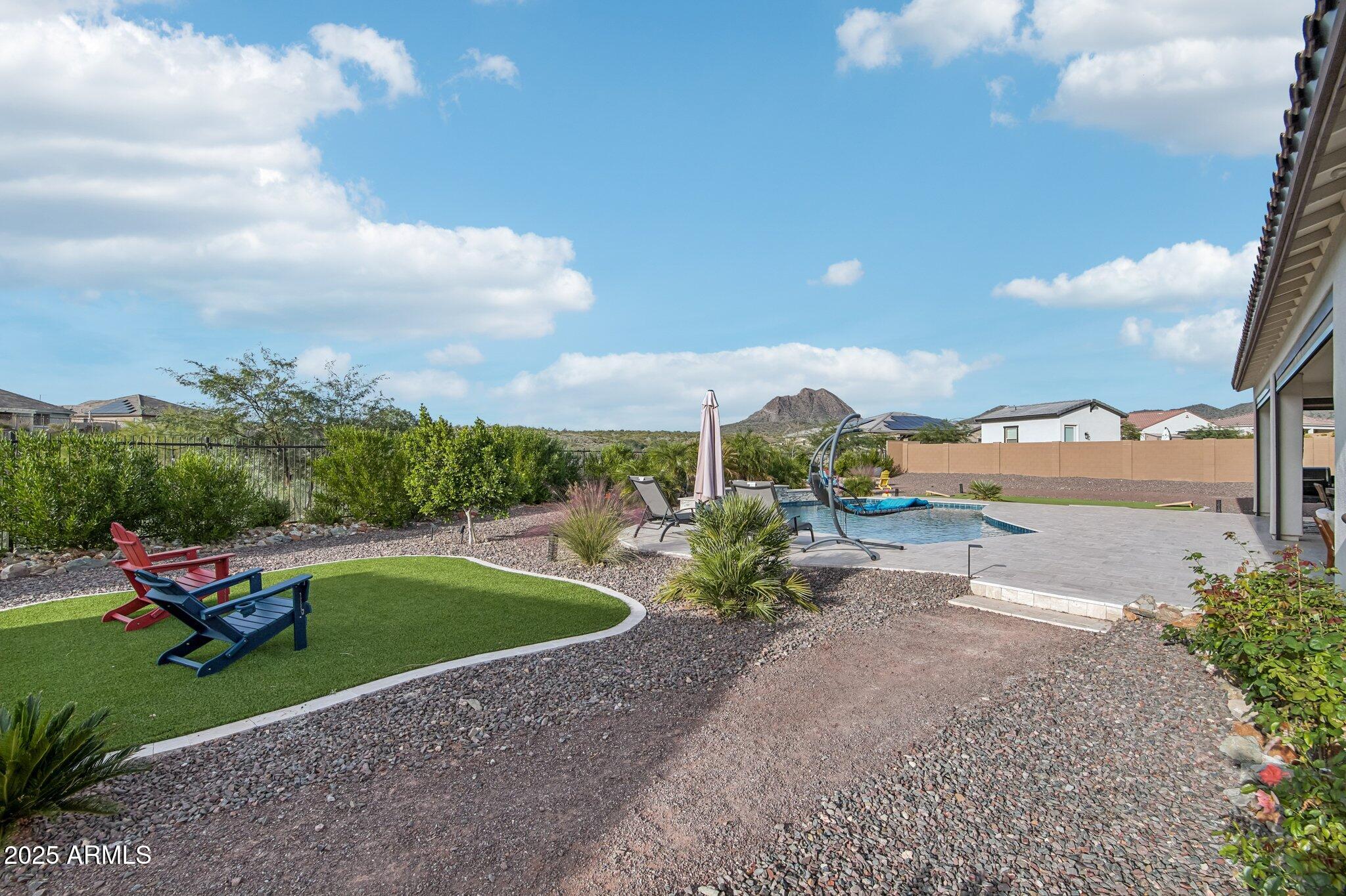 New River, Arizona, 85087, United States, 5 Bedrooms Bedrooms, ,4 BathroomsBathrooms,Residential,Active,1986912