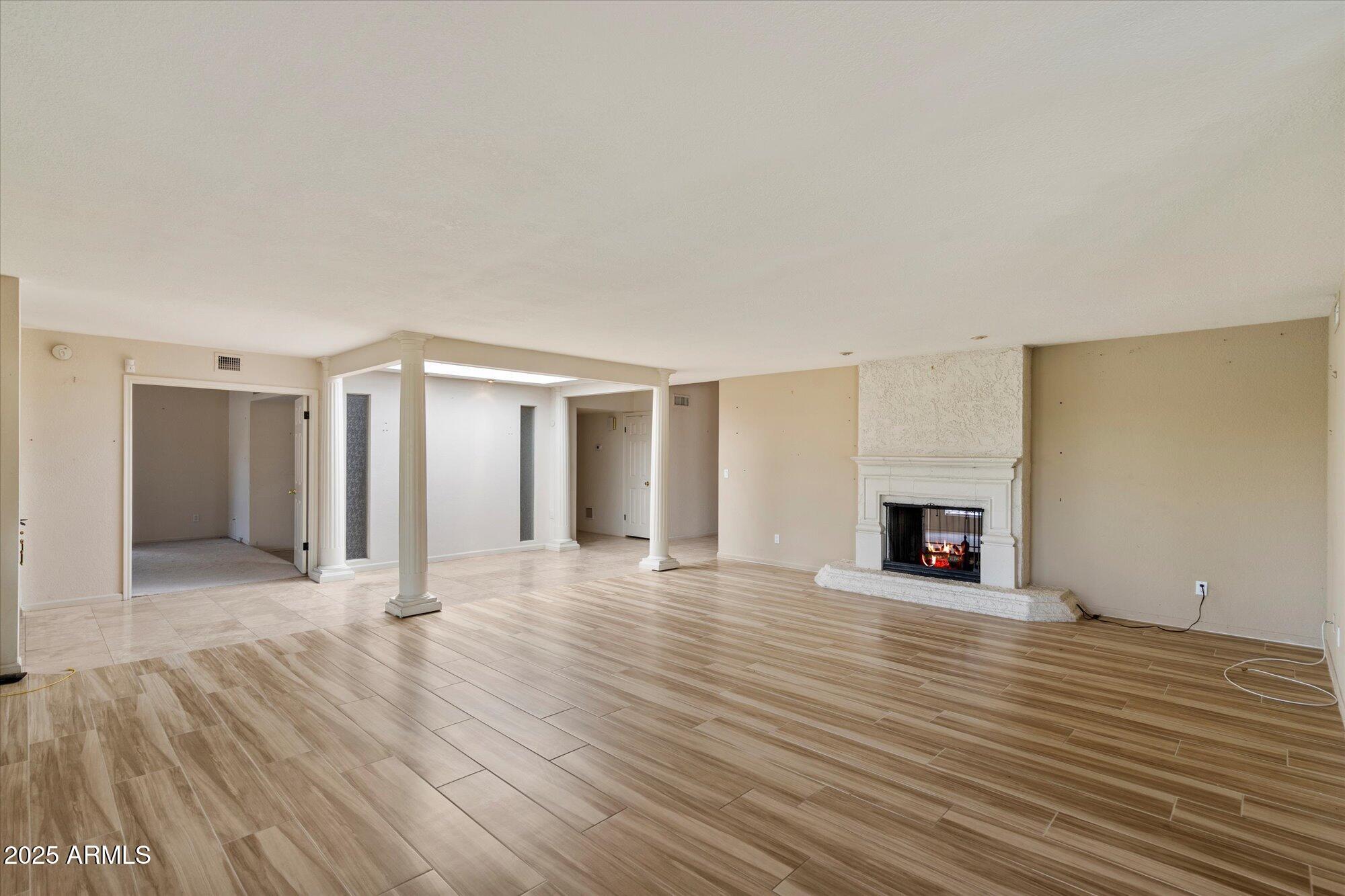 Scottsdale, Arizona, 85258, United States, 3 Bedrooms Bedrooms, ,3 BathroomsBathrooms,Residential,Active,1994962