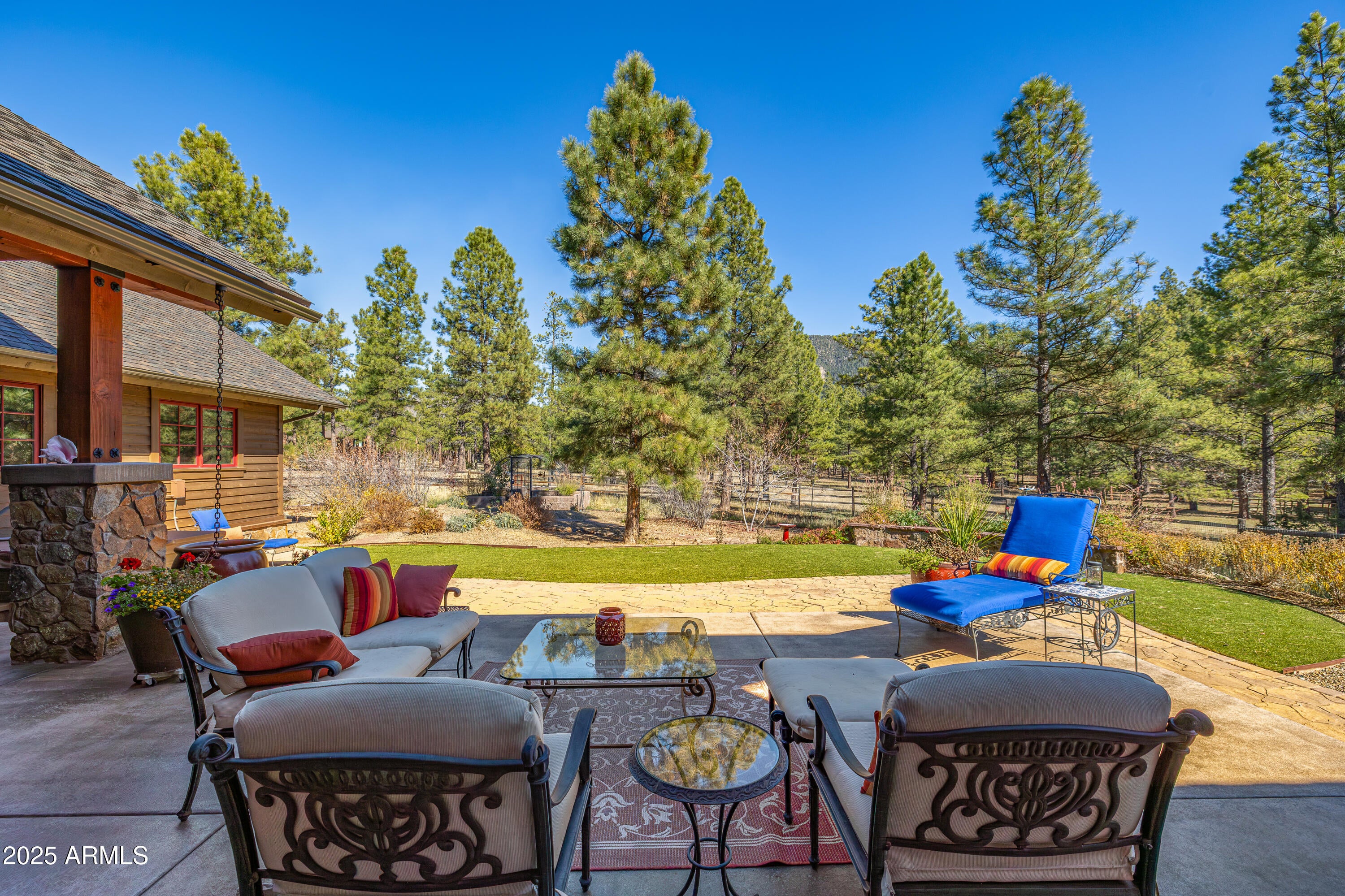 Flagstaff, Arizona, 86001, United States, 4 Bedrooms Bedrooms, ,4 BathroomsBathrooms,Residential,Active,2002671