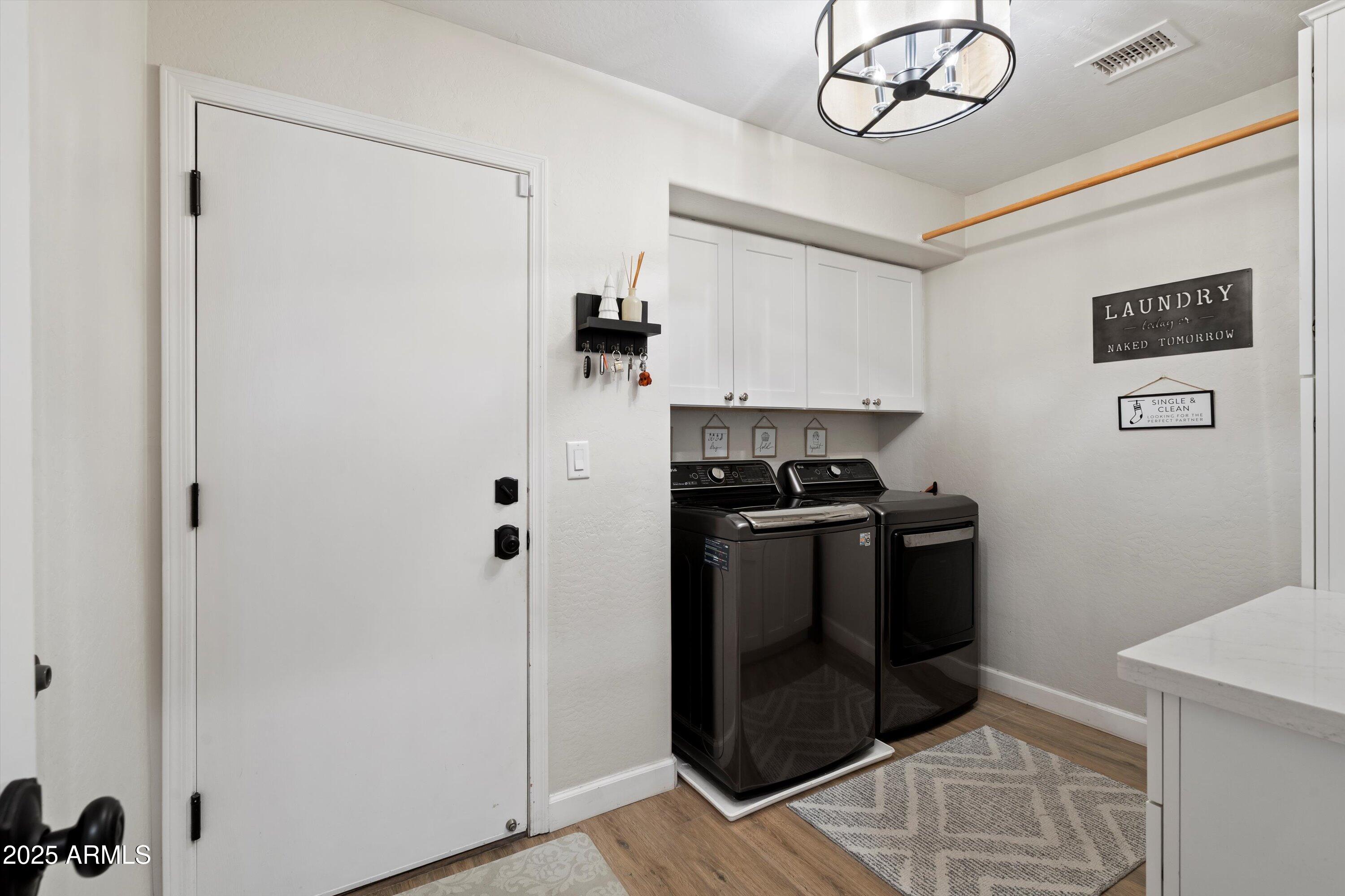 Scottsdale, Arizona, 85255, United States, 5 Bedrooms Bedrooms, ,4 BathroomsBathrooms,Residential,Active,2006890