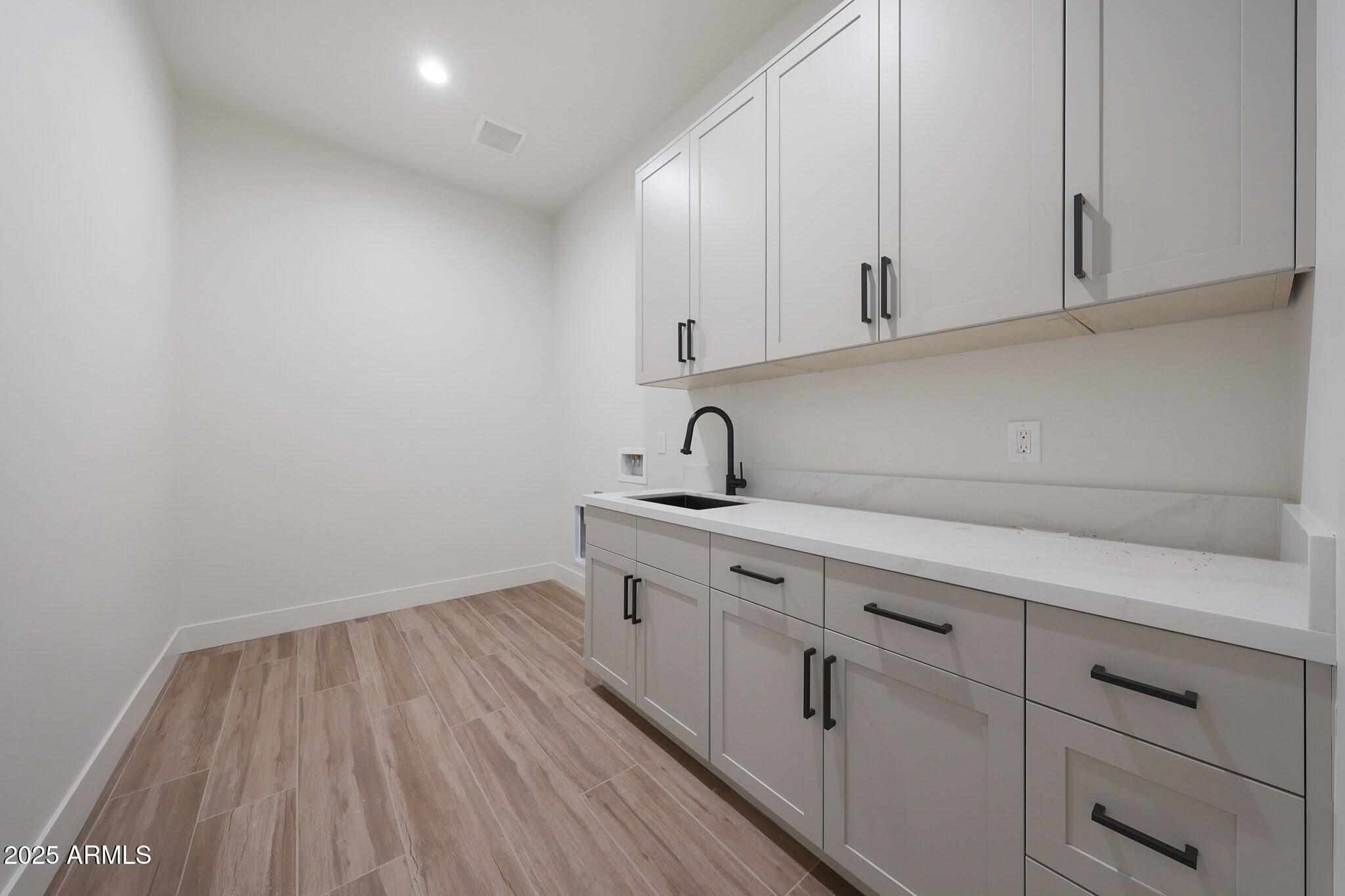 Scottsdale, Arizona, 85262, United States, 4 Bedrooms Bedrooms, ,4 BathroomsBathrooms,Residential,Active,1922679