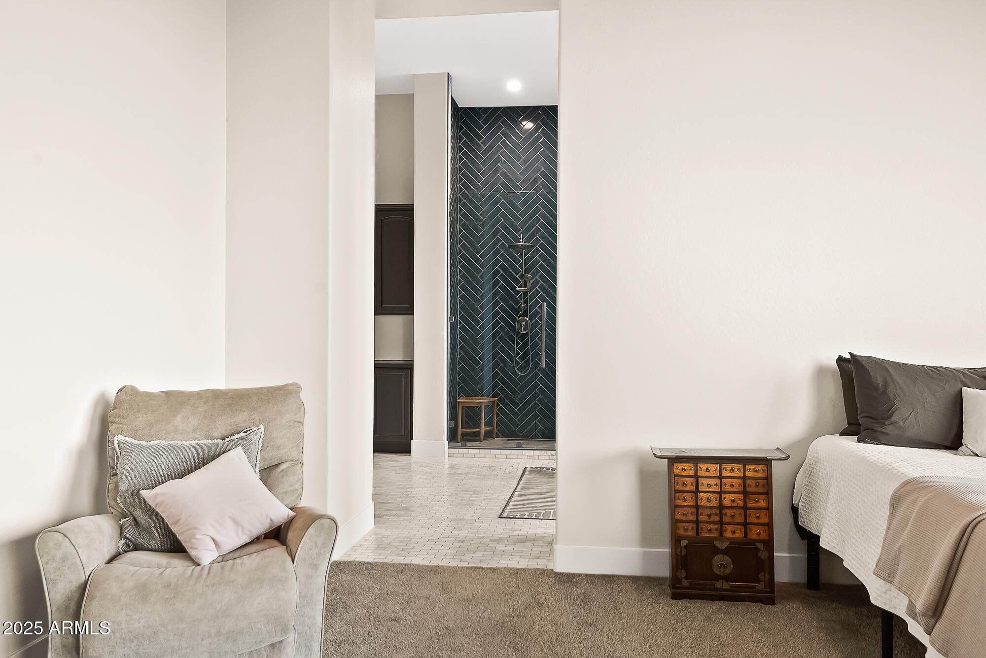 Anthem, Arizona, 85086, United States, 6 Bedrooms Bedrooms, ,5 BathroomsBathrooms,Residential,Active,1945242