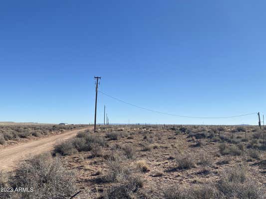 8679 SUN COUNTRY RD # 5, HOLBROOK, AZ 86025, photo 3 of 12