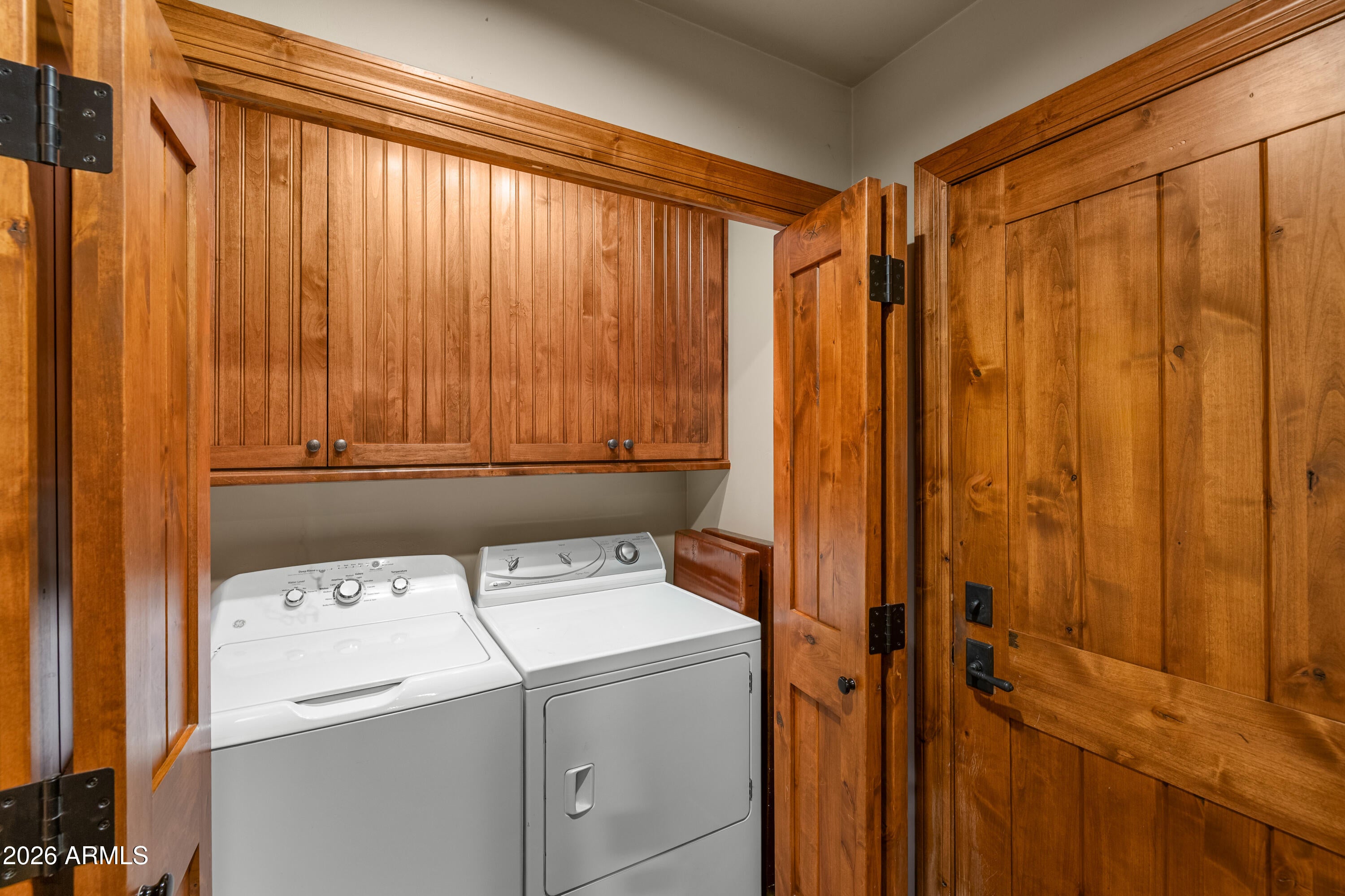 Flagstaff, Arizona, 86005, United States, 4 Bedrooms Bedrooms, ,4 BathroomsBathrooms,Residential,Active,2009377