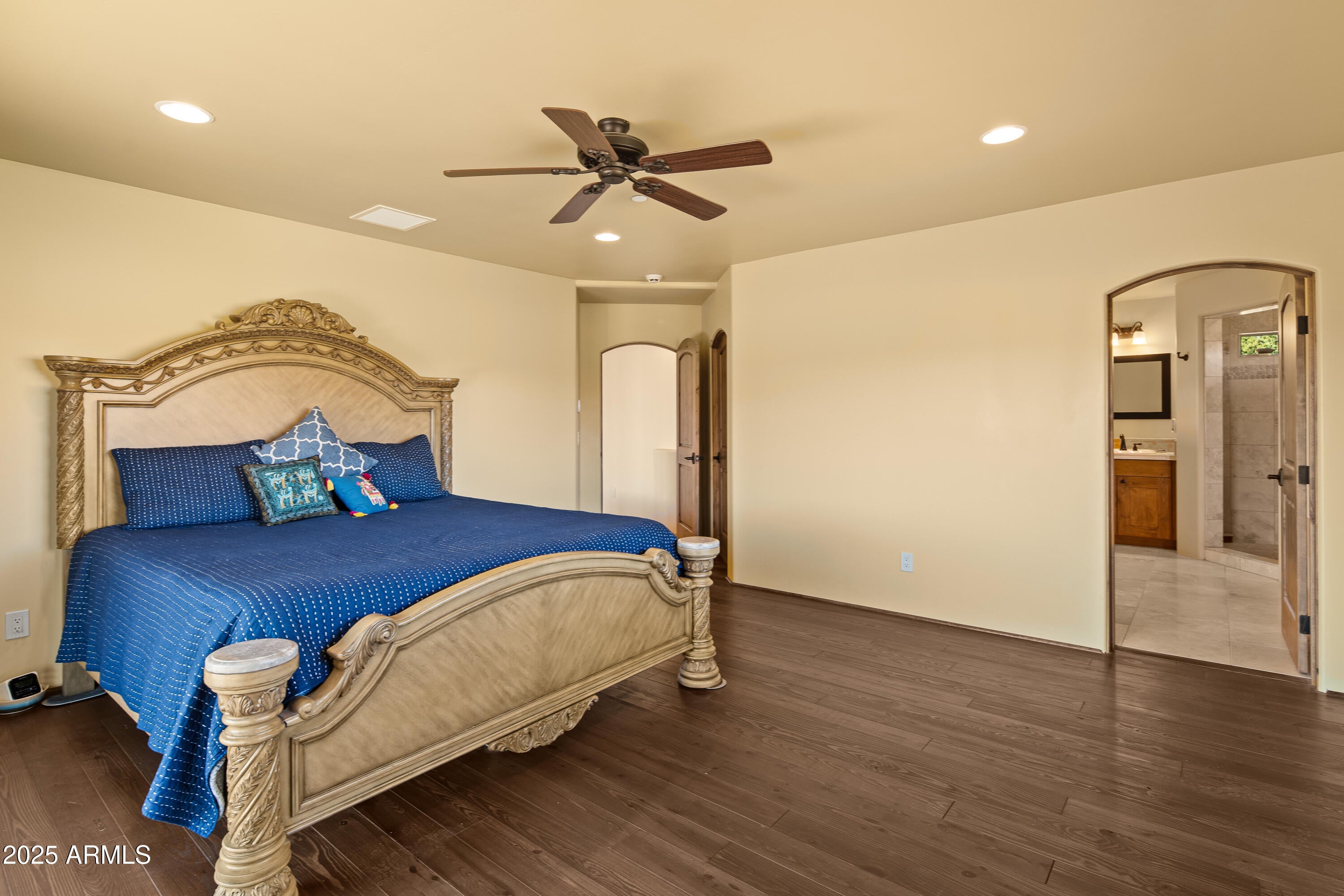 Sedona, Arizona, 86351, United States, 3 Bedrooms Bedrooms, ,3 BathroomsBathrooms,Residential,Active,1988421