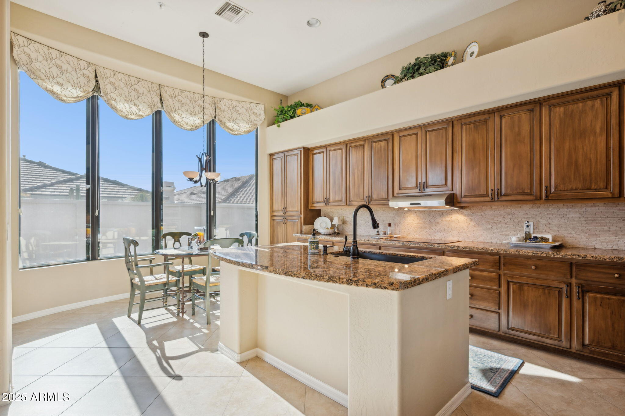 Scottsdale, Arizona, 85255, United States, 3 Bedrooms Bedrooms, ,4 BathroomsBathrooms,Residential,Contingent,2006977