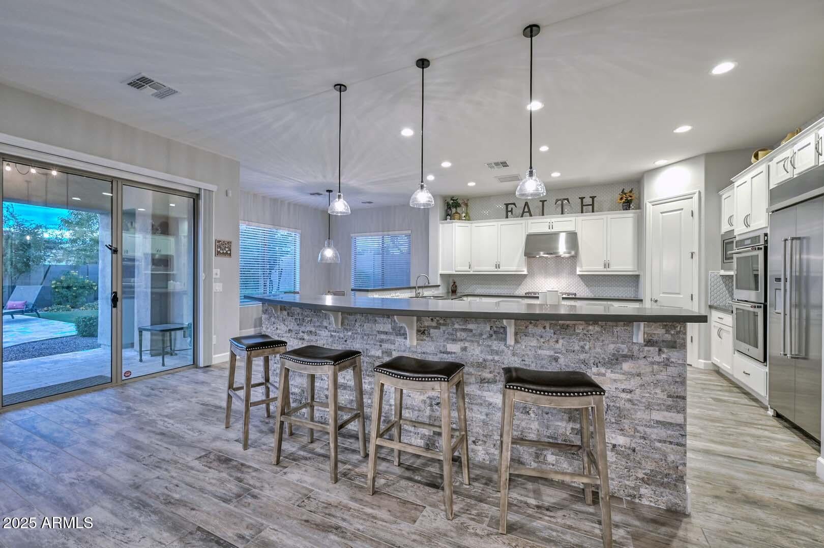 Cave Creek, Arizona, 85331, United States, 4 Bedrooms Bedrooms, ,4 BathroomsBathrooms,Residential,Active,1969643