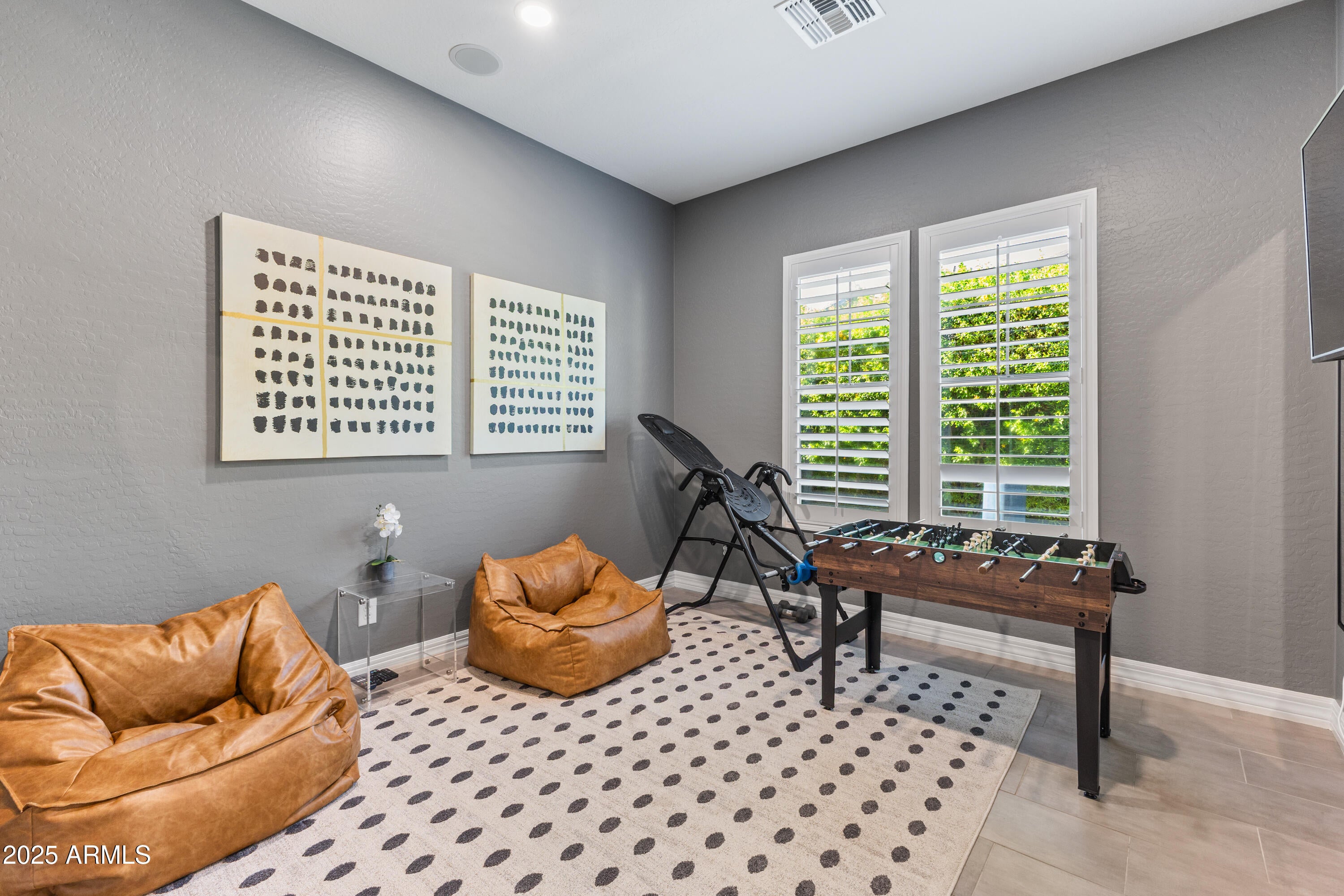 Scottsdale, Arizona, 85255, United States, 5 Bedrooms Bedrooms, ,3 BathroomsBathrooms,Residential,Active,1946529