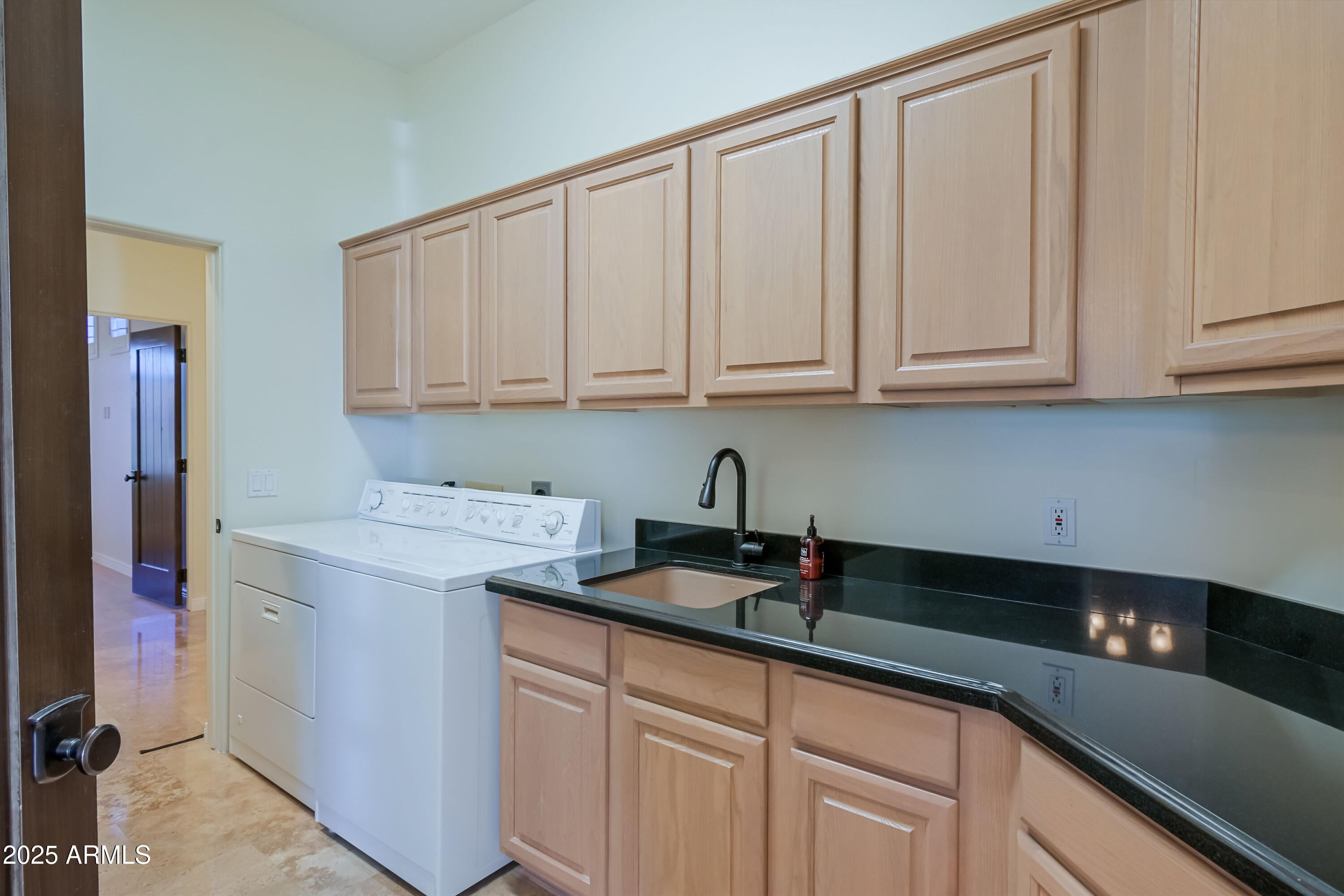 Scottsdale, Arizona, 85262, United States, 3 Bedrooms Bedrooms, ,3 BathroomsBathrooms,Residential,Contingent,2007078