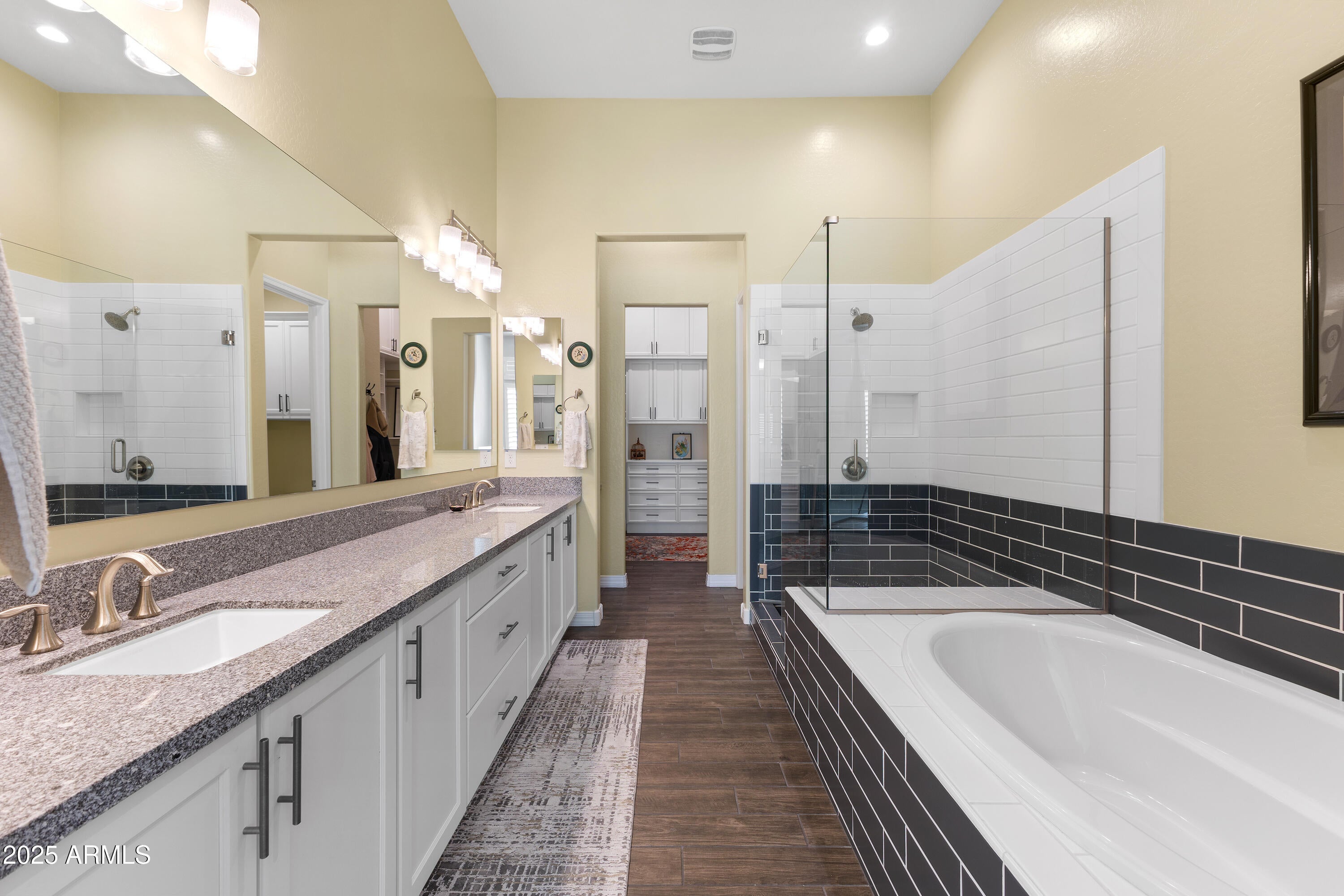 Scottsdale, Arizona, 85255, United States, 3 Bedrooms Bedrooms, ,3 BathroomsBathrooms,Residential,Active,1985572