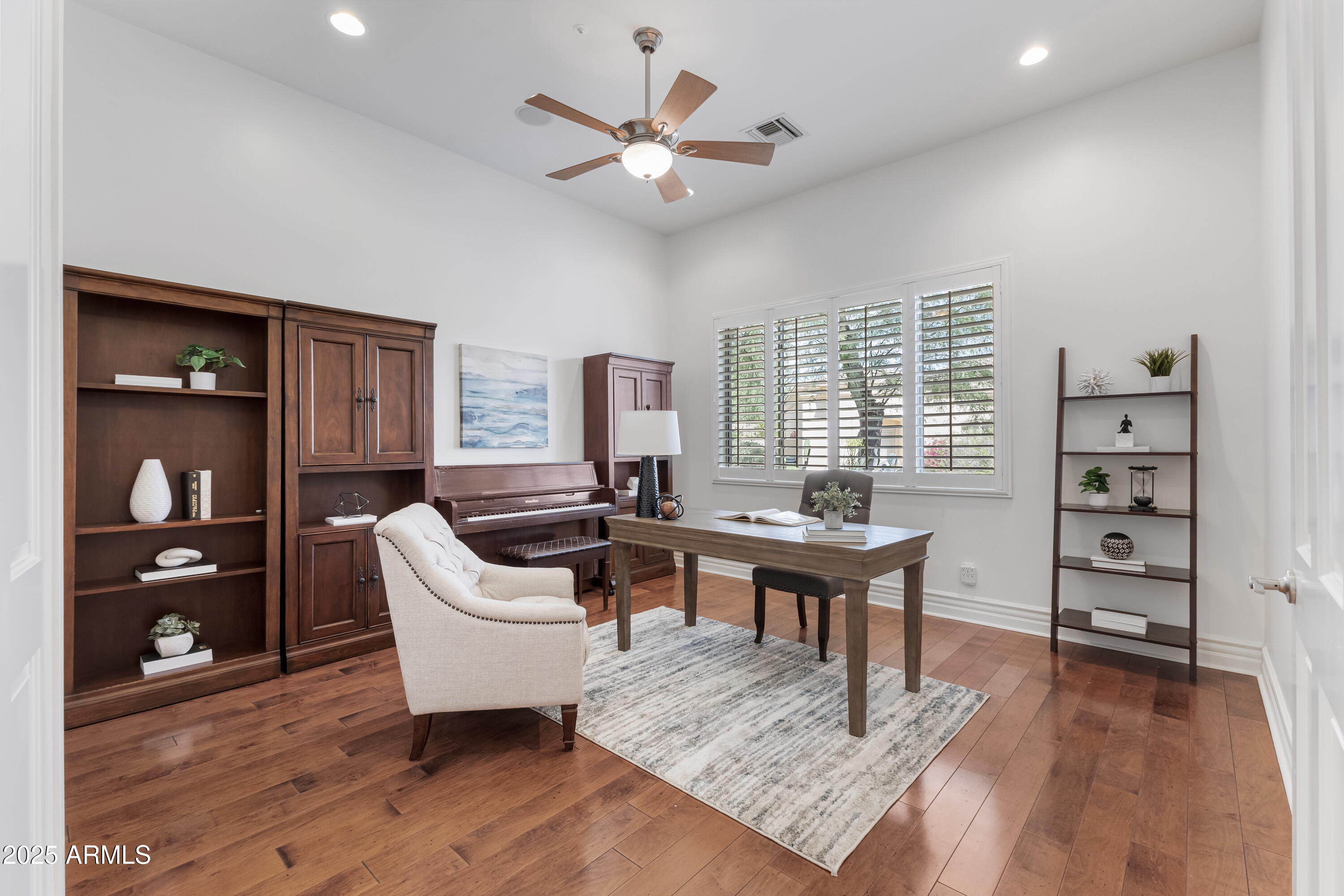 Scottsdale, Arizona, 85260, United States, 5 Bedrooms Bedrooms, ,5 BathroomsBathrooms,Residential,Active,1941373