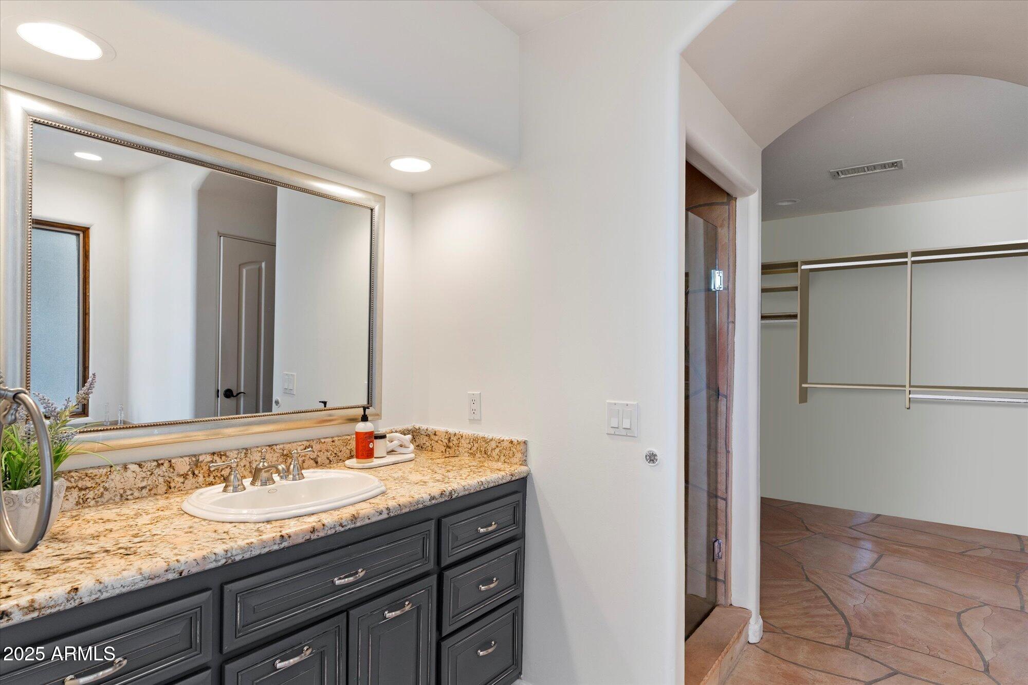 Paradise Valley, Arizona, 85253, United States, 6 Bedrooms Bedrooms, ,7 BathroomsBathrooms,Residential,Active,1946519