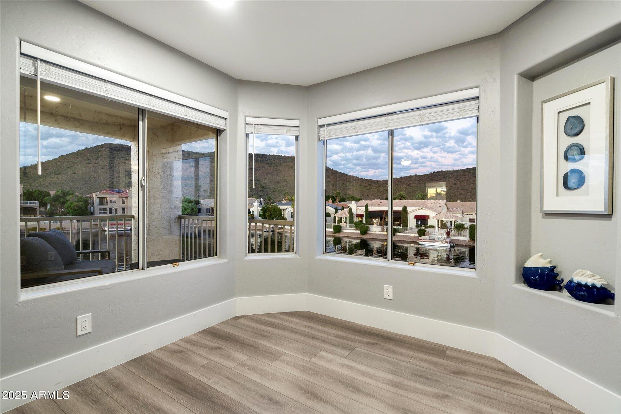 Glendale, Arizona, 85308, United States, 5 Bedrooms Bedrooms, ,4 BathroomsBathrooms,Residential,Active,1969681