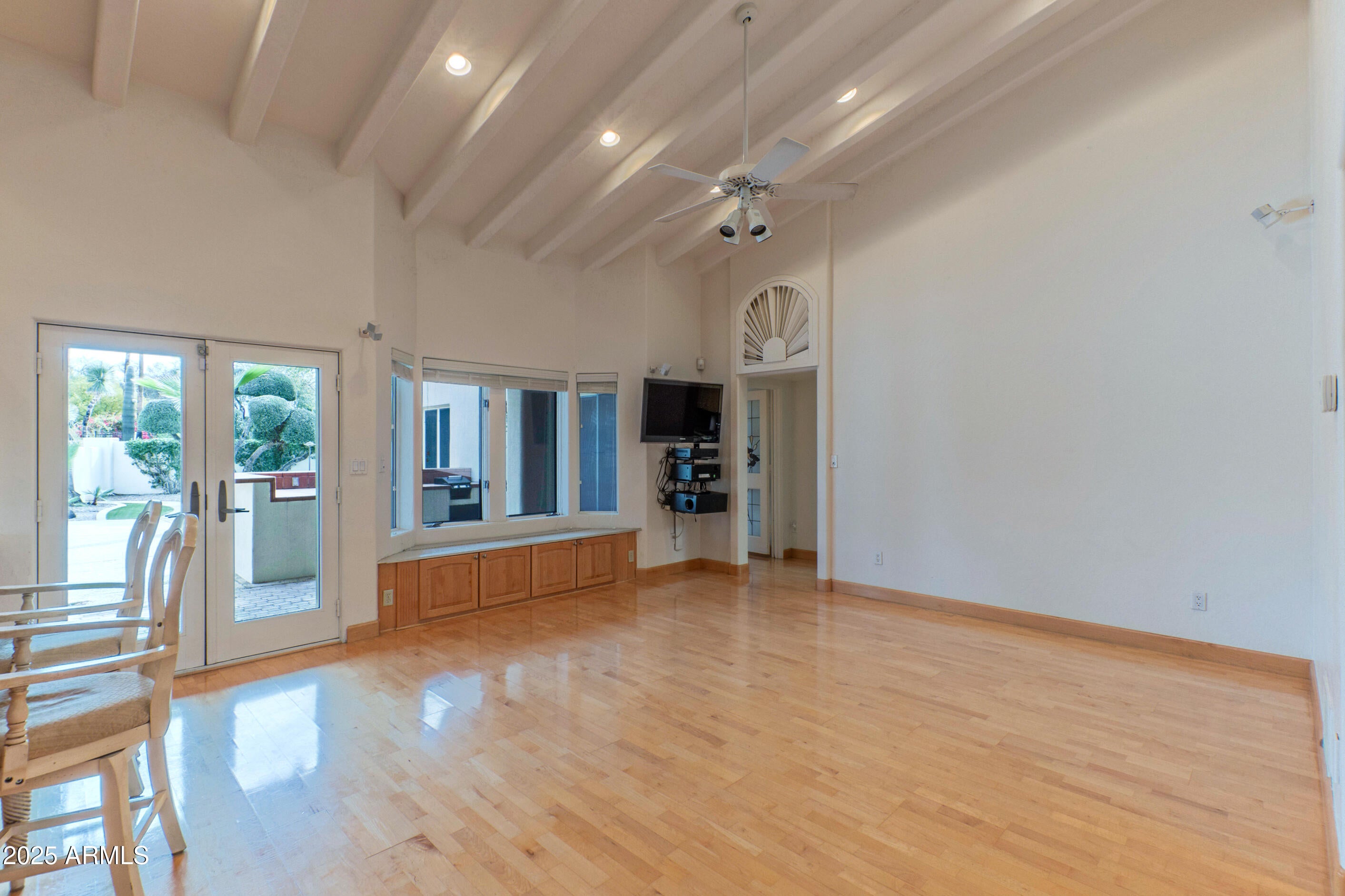 Scottsdale, Arizona, 85255, United States, 4 Bedrooms Bedrooms, ,5 BathroomsBathrooms,Residential,Active,1741574