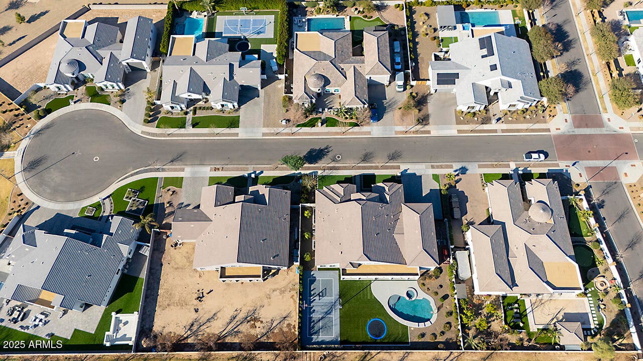 Queen Creek, Arizona, 85142, United States, 7 Bedrooms Bedrooms, ,6 BathroomsBathrooms,Residential,Active,1994951