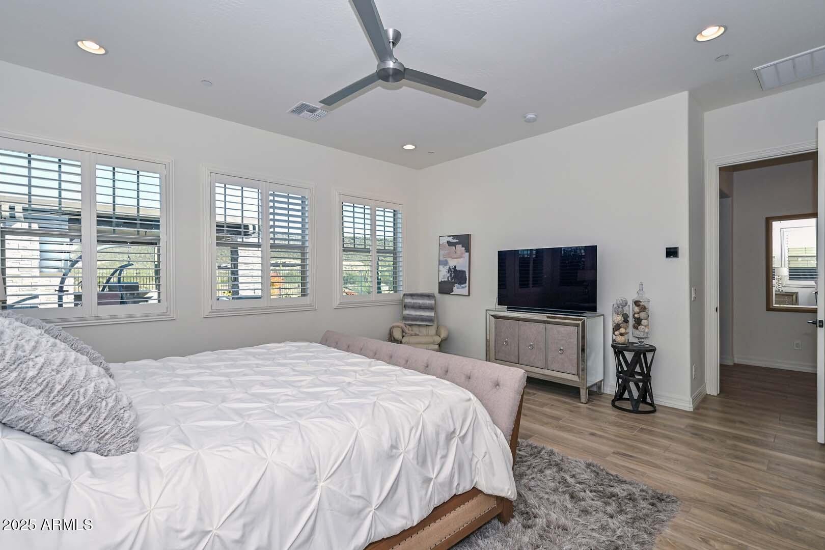 Peoria, Arizona, 85383, United States, 3 Bedrooms Bedrooms, ,4 BathroomsBathrooms,Residential,Active,2007344