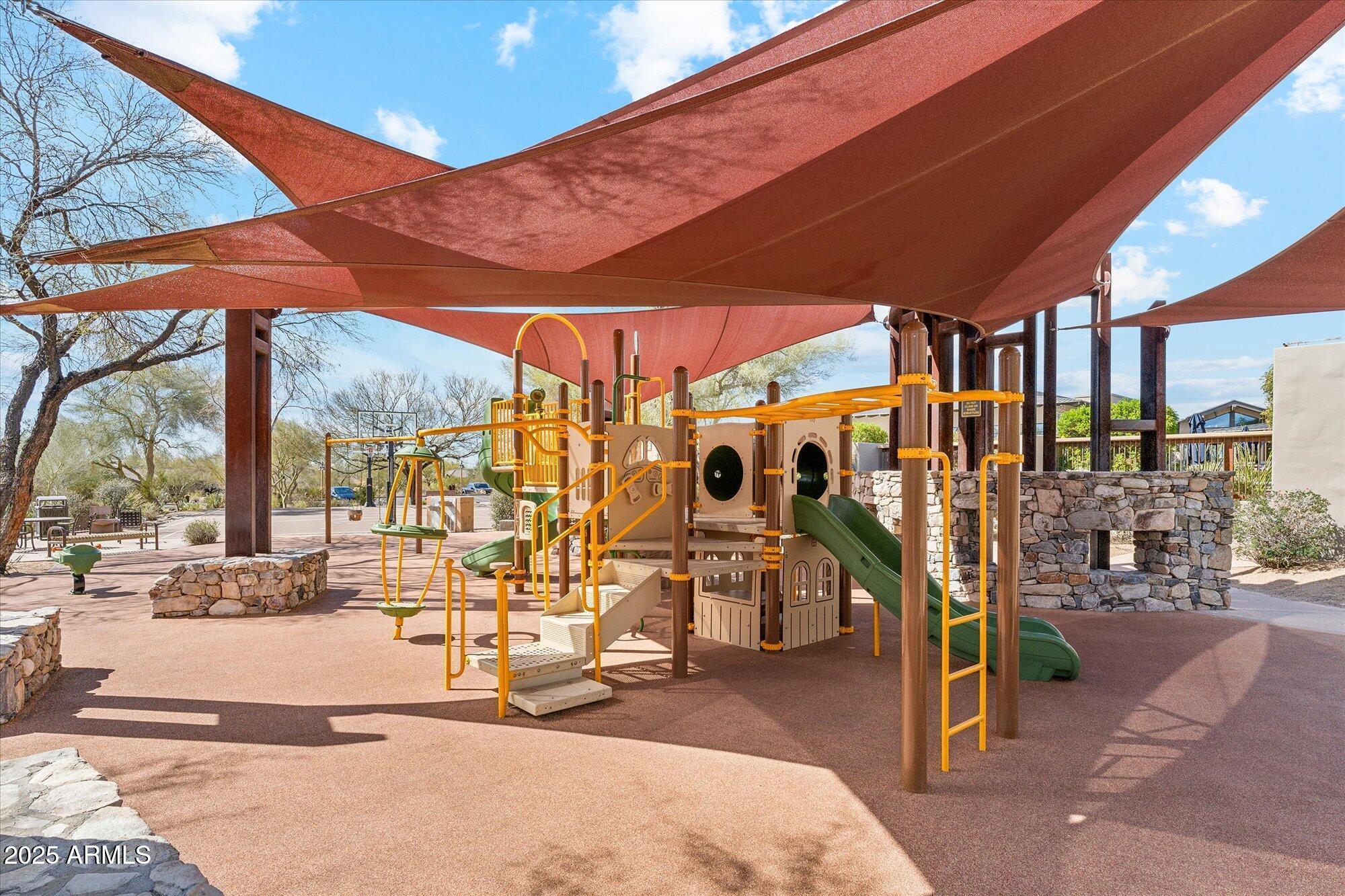 Scottsdale, Arizona, 85255, United States, 4 Bedrooms Bedrooms, ,3 BathroomsBathrooms,Residential,Active,1996700