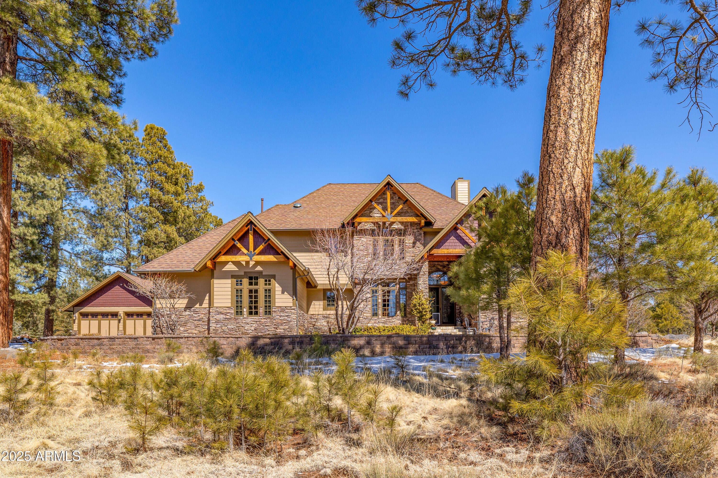 Flagstaff, Arizona, 86005, United States, 4 Bedrooms Bedrooms, ,5 BathroomsBathrooms,Residential,Active,1756371